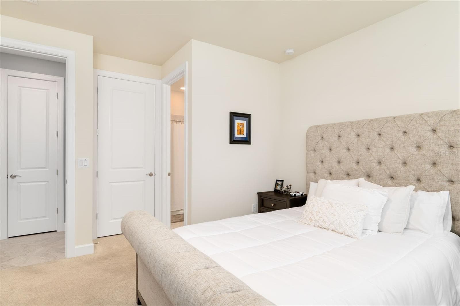 Single Family Residence at 825 SEASCAPE PL, SARASOTA, photo 19 of 95