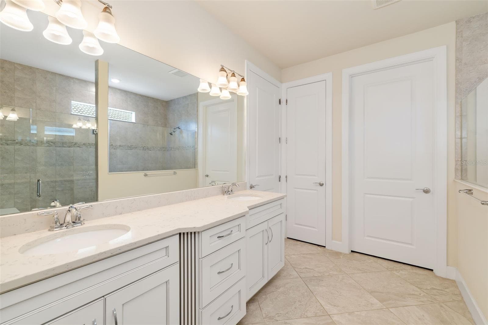 Single Family Residence at 825 SEASCAPE PL, SARASOTA, photo 54 of 95