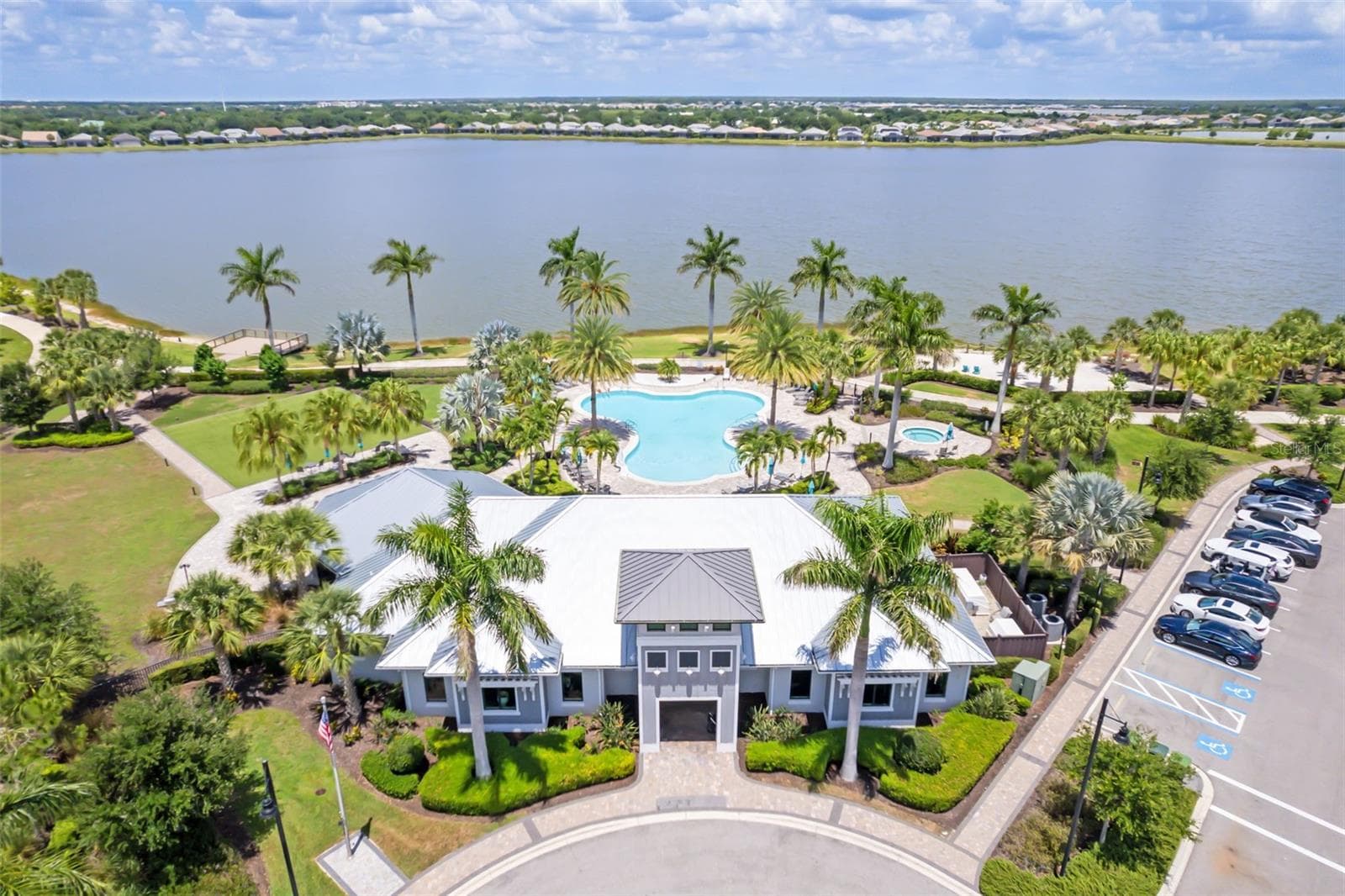 Single Family Residence at 825 SEASCAPE PL, SARASOTA, photo 65 of 95