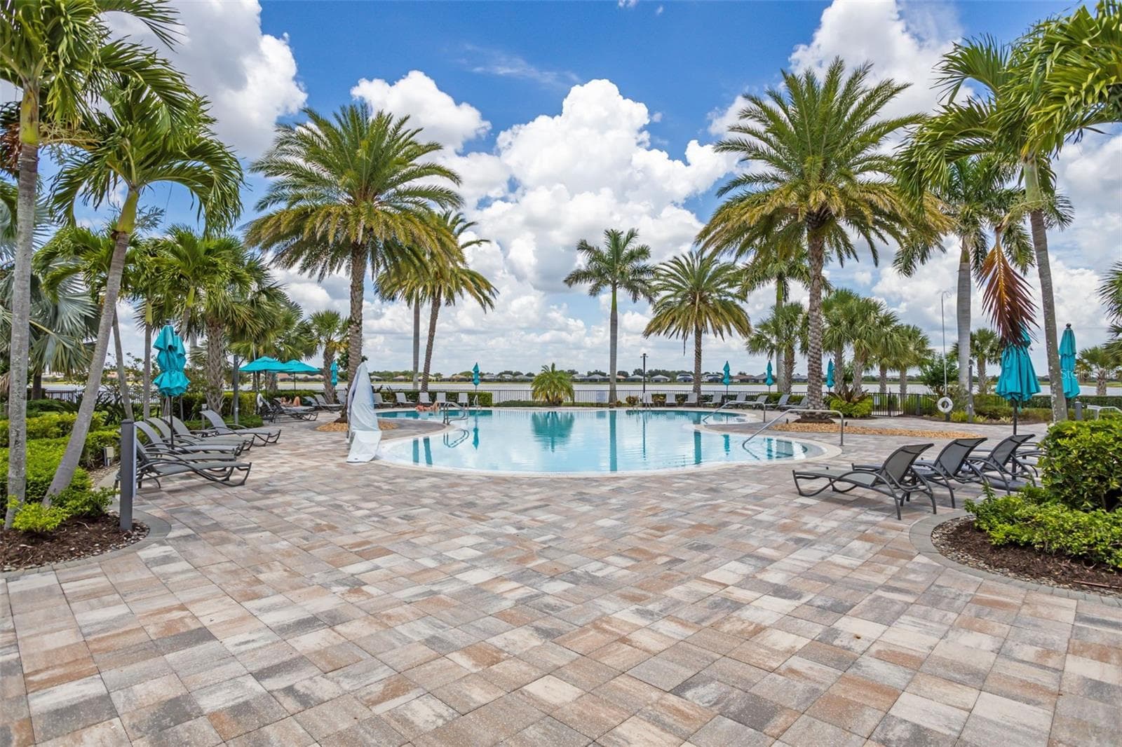 Single Family Residence at 825 SEASCAPE PL, SARASOTA, photo 74 of 95