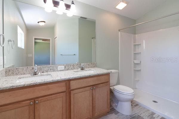 Single Family Residence at 16200 LENORD ST, UMATILLA, photo 11 of 20