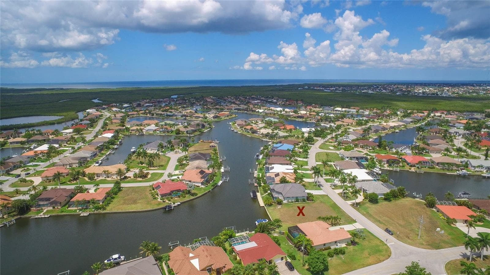 Spectacular water access - 507 MADRID BLVD, PUNTA GORDA