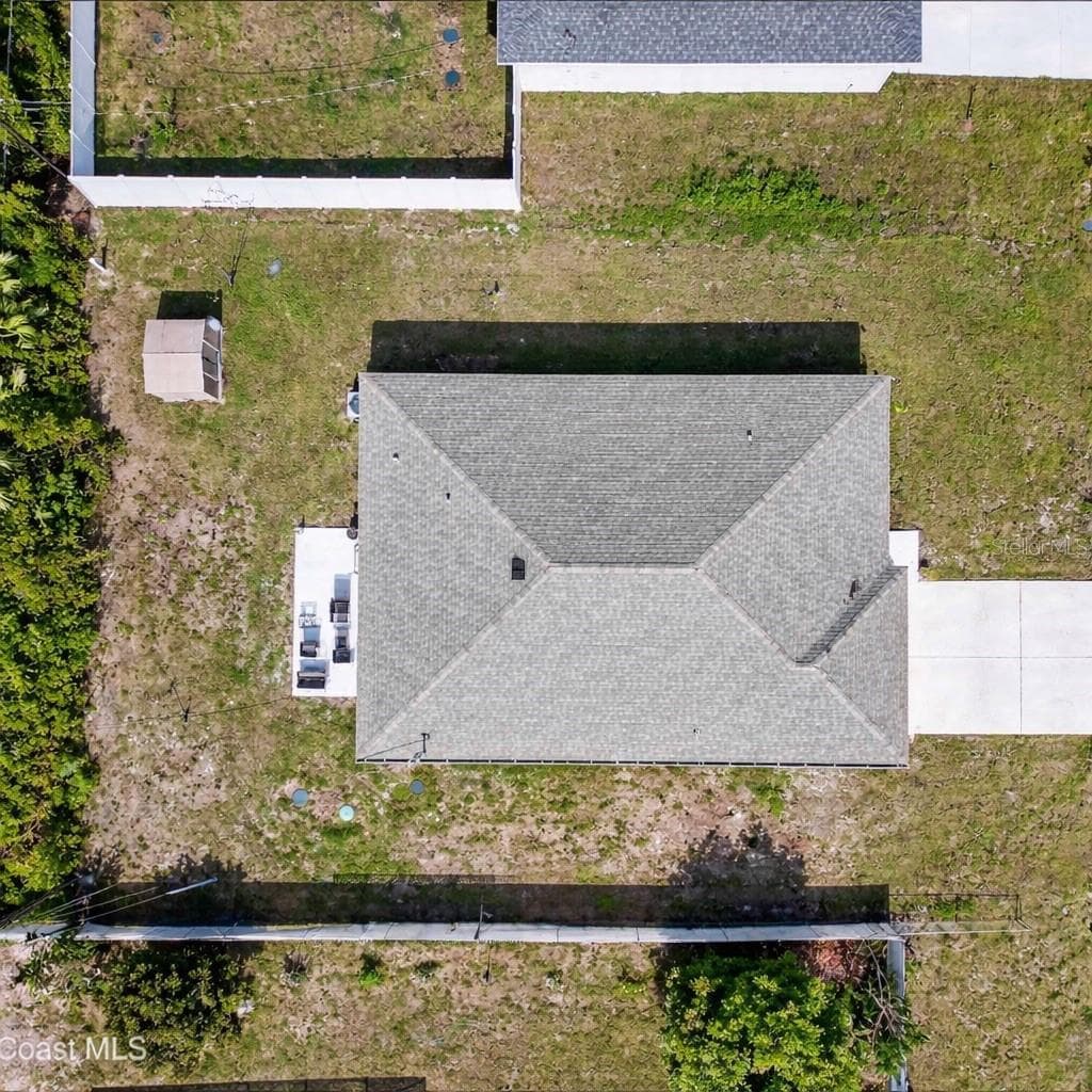 Single Family Residence at 180 DOLPHIN ST SE, PALM BAY, photo 38 of 41
