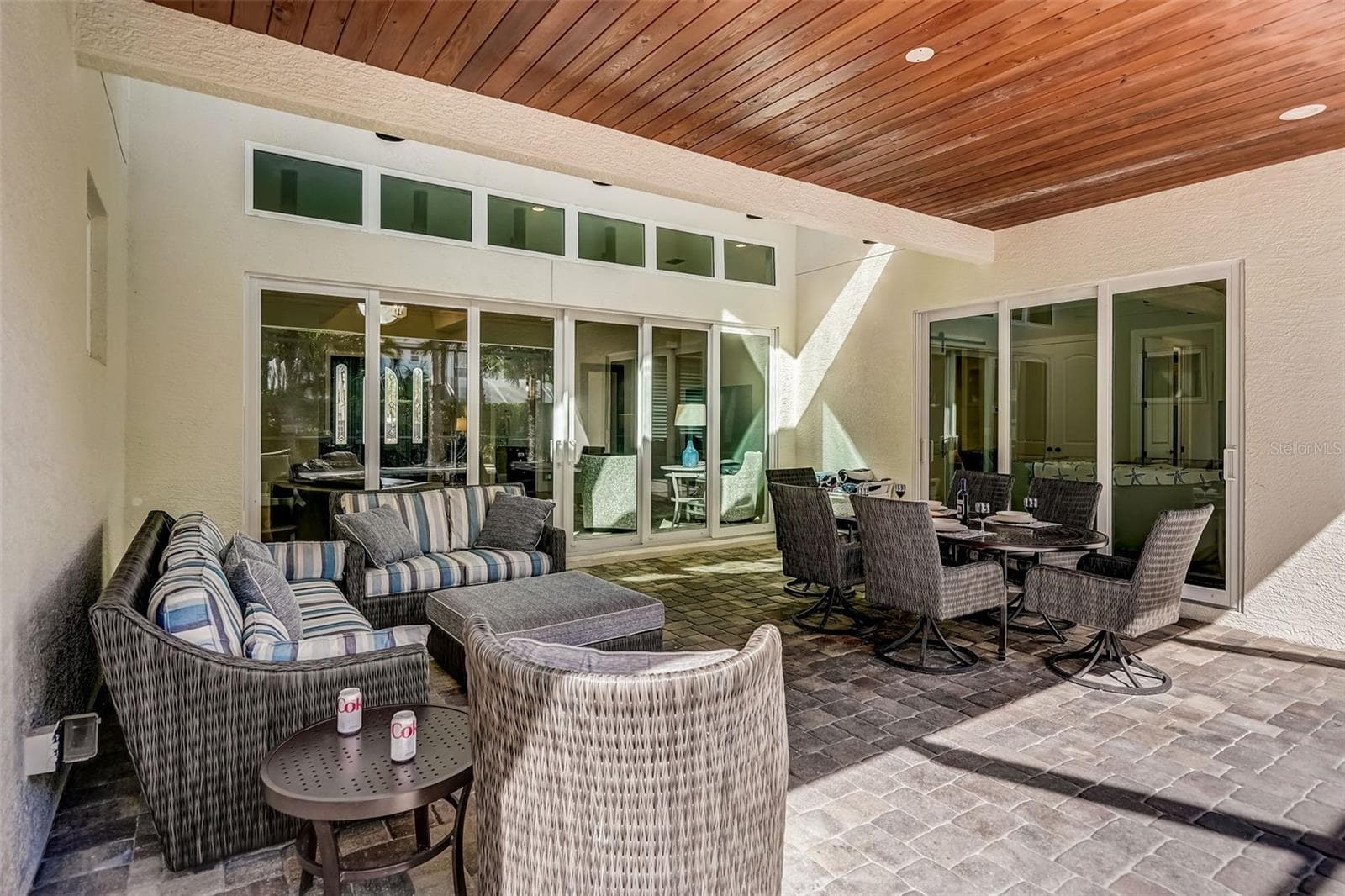 Covered Lanai - 125 S BLVD OF PRESIDENTS, SARASOTA