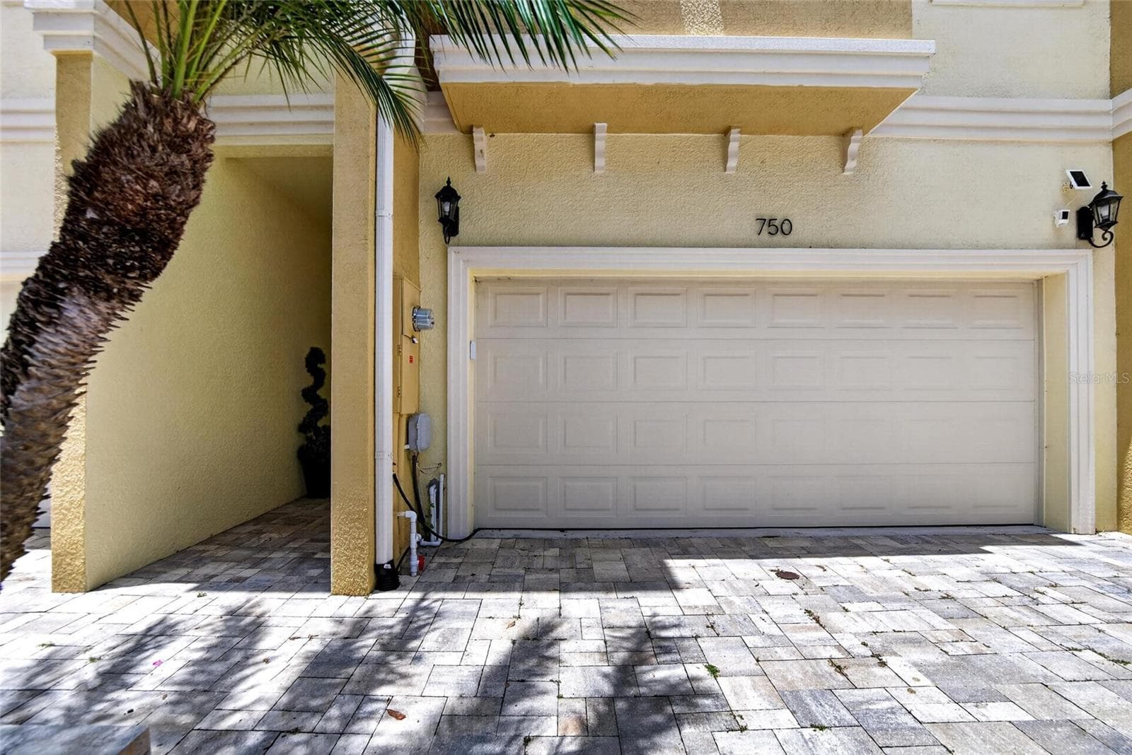 Townhouse at 750 GRAND CYPRESS LN, TARPON SPRINGS, photo 5 of 85