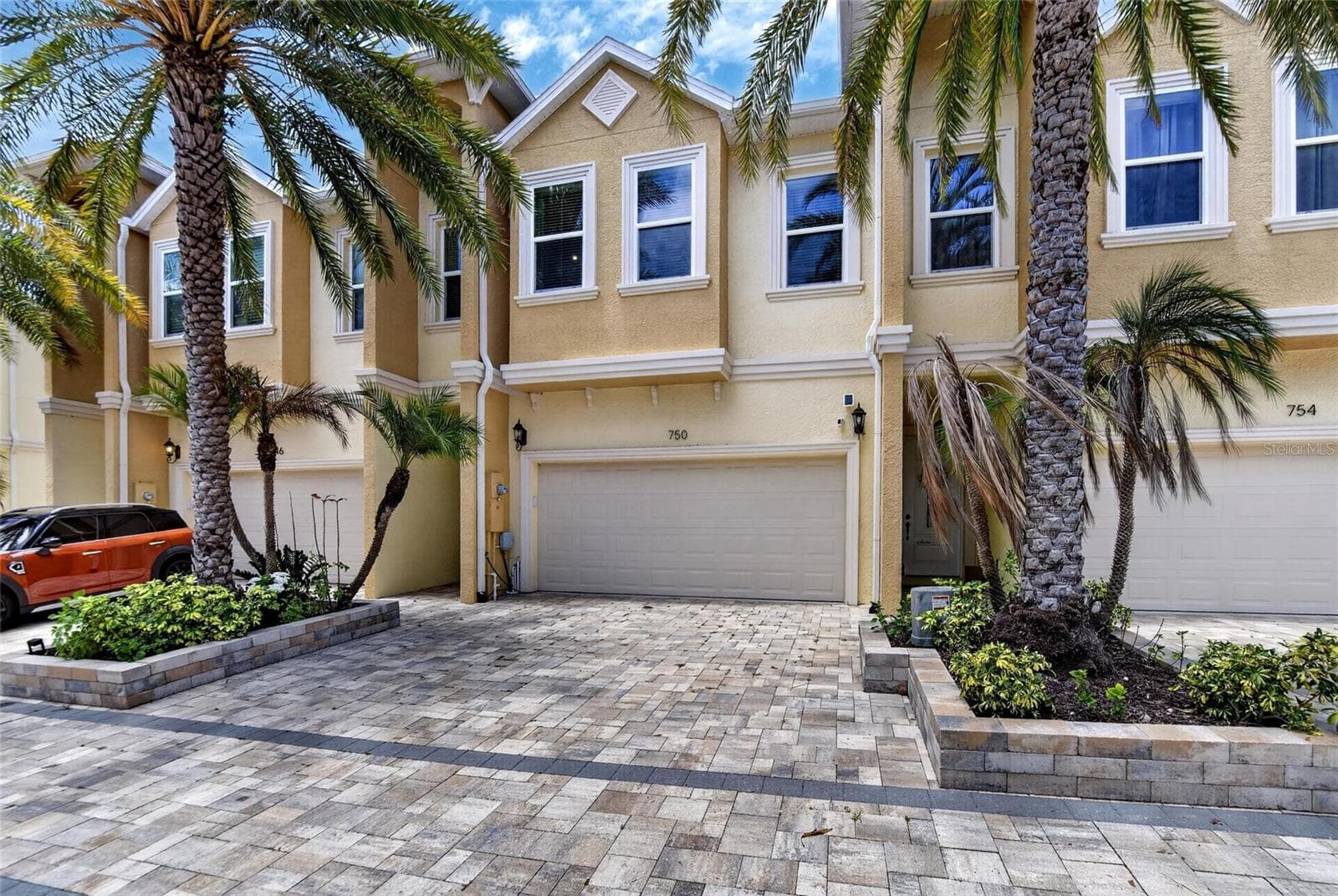 Townhouse at 750 GRAND CYPRESS LN, TARPON SPRINGS, photo 9 of 85
