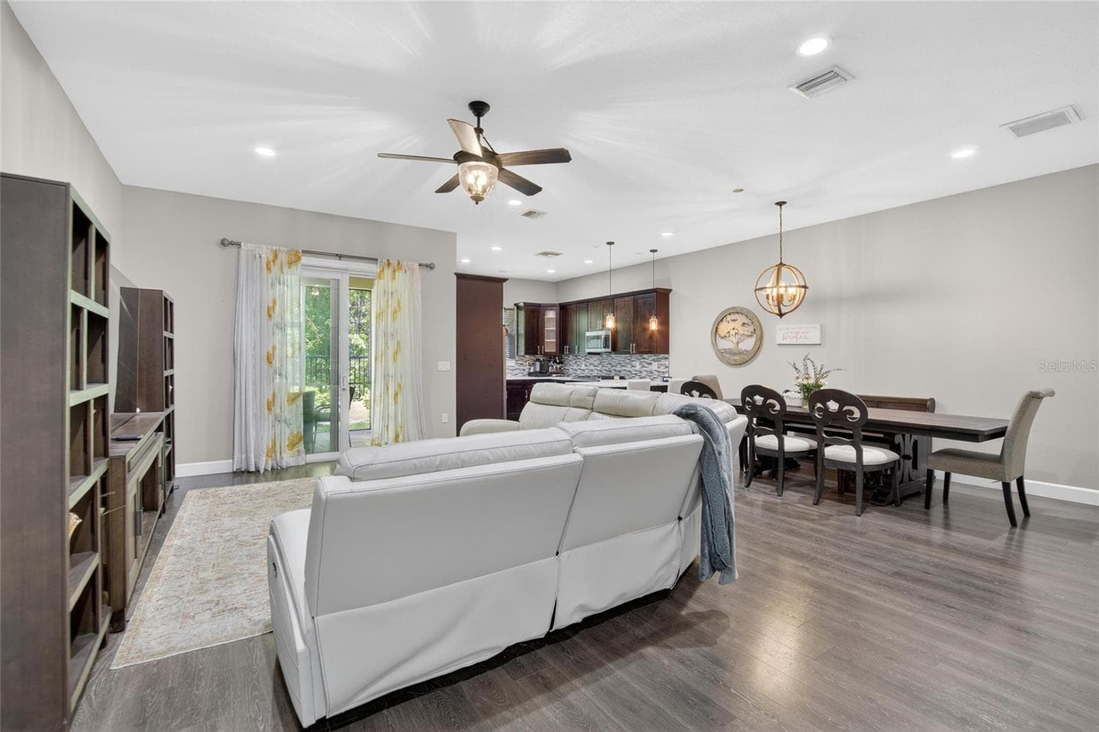 Townhouse at 750 GRAND CYPRESS LN, TARPON SPRINGS, photo 66 of 85