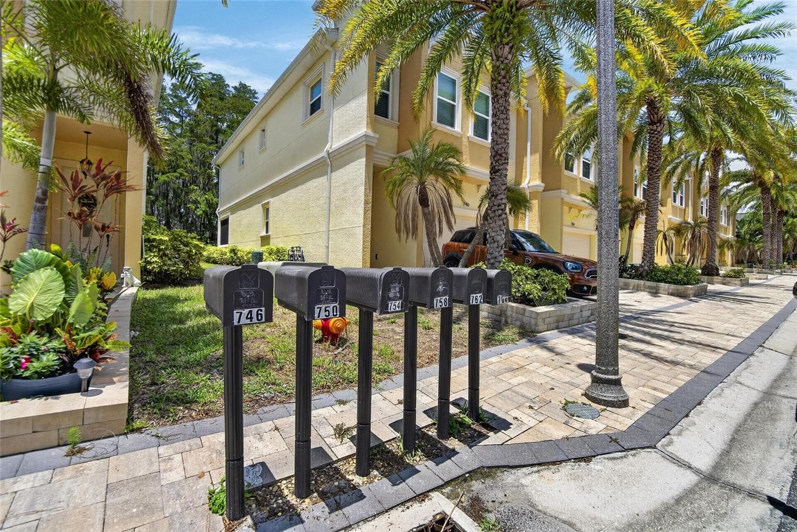 Townhouse at 750 GRAND CYPRESS LN, TARPON SPRINGS, photo 70 of 85