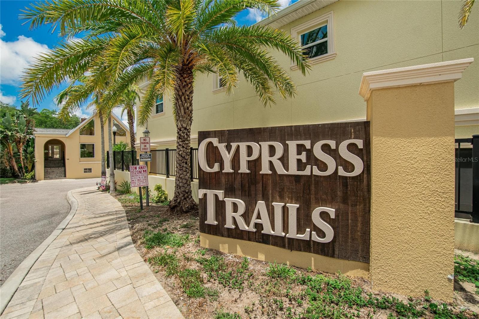 Townhouse at 750 GRAND CYPRESS LN, TARPON SPRINGS, photo 72 of 85