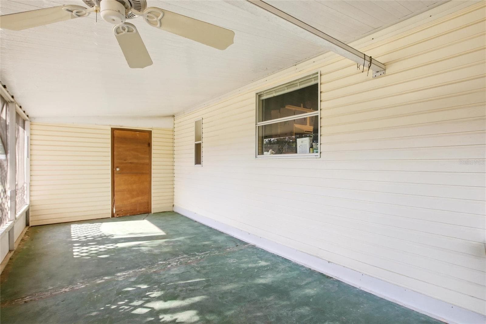 Manufactured Home at 3348 OMEC ST, LAKE WALES, photo 28 of 63