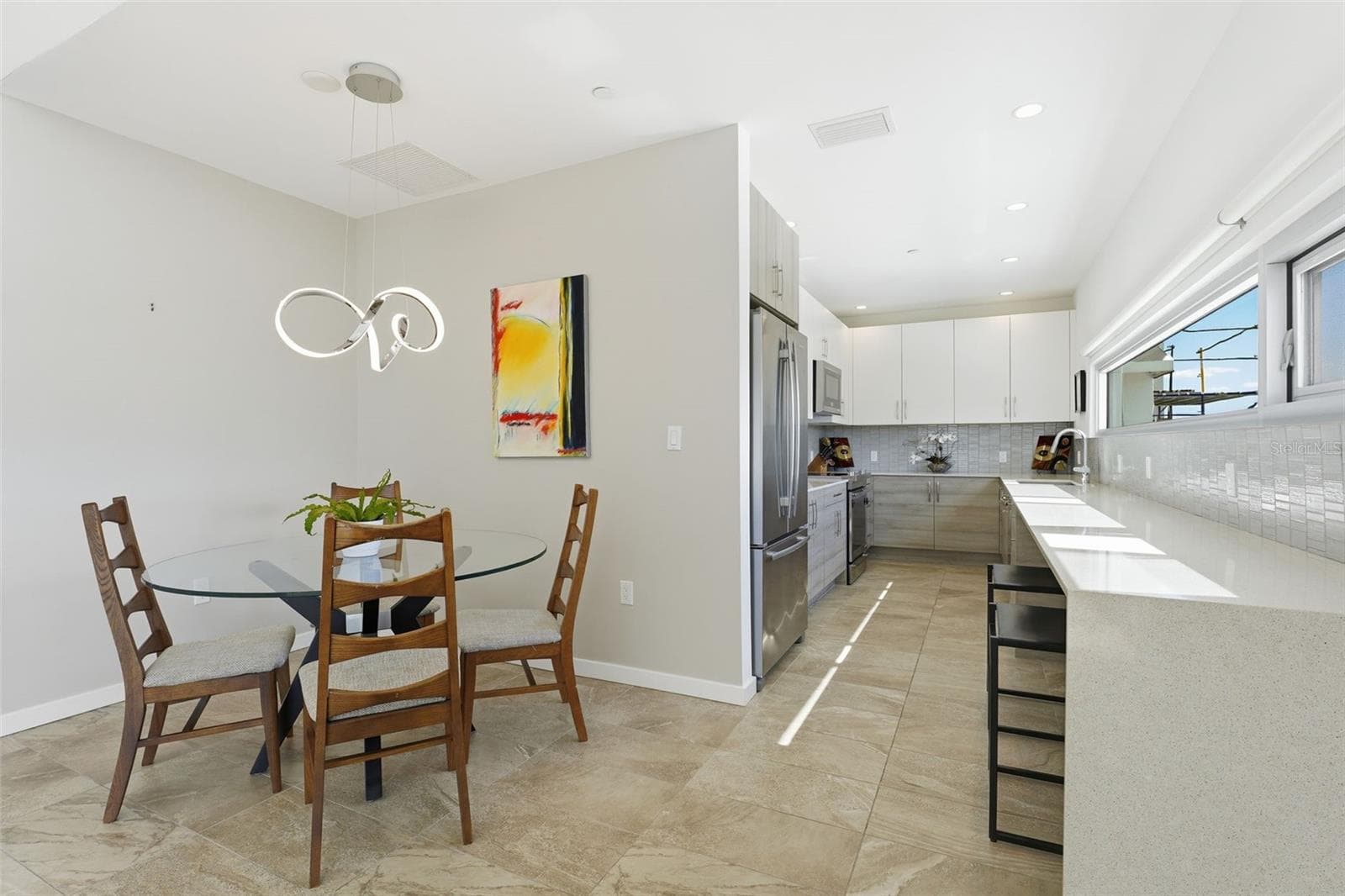 Condominium at 1350 5TH ST #402, SARASOTA, photo 13 of 31
