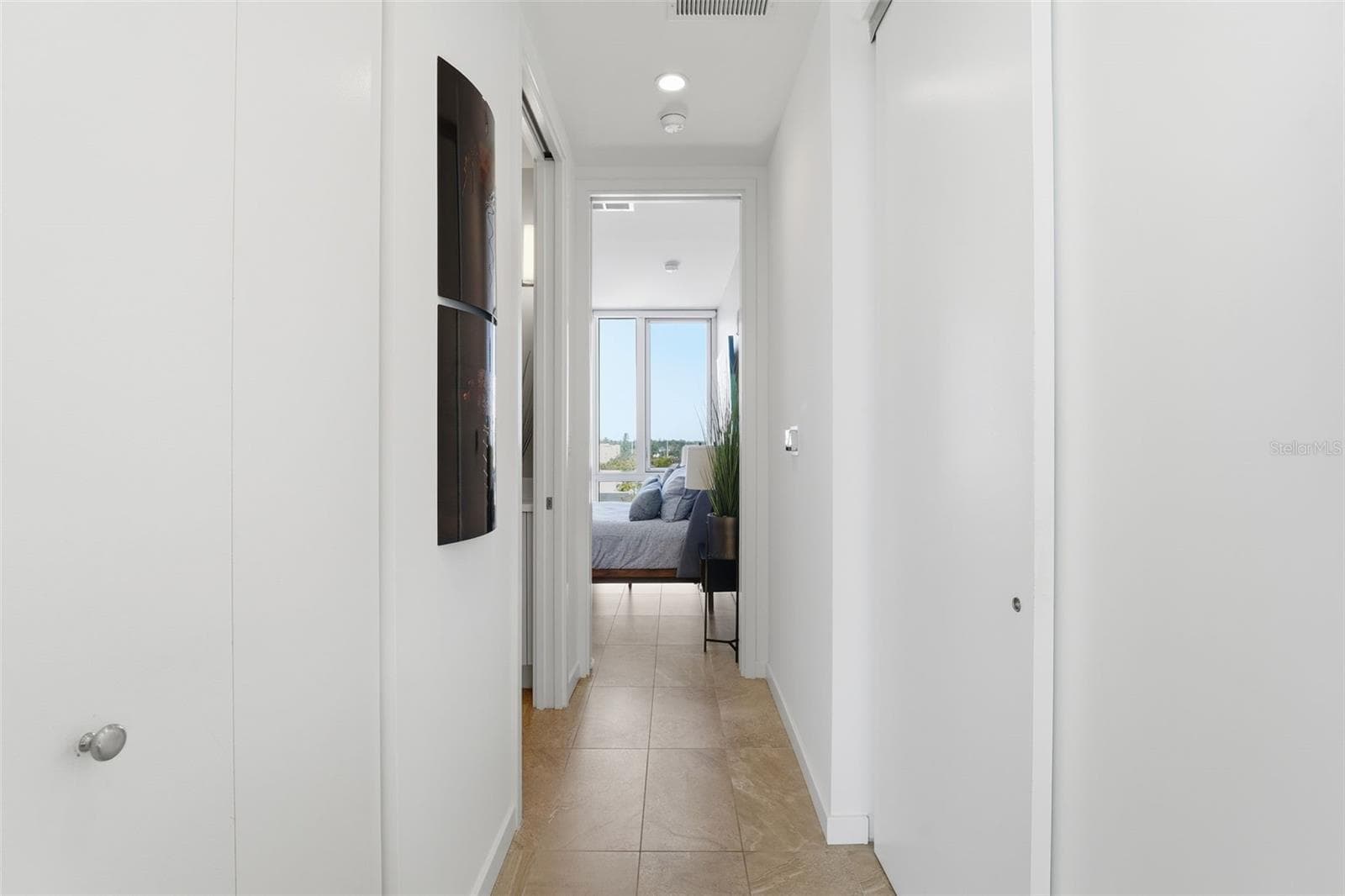 Condominium at 1350 5TH ST #402, SARASOTA, photo 19 of 31