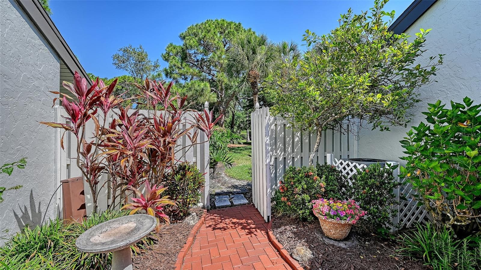 Villa at 4391 WOODMANS CHART #155, SARASOTA, photo 45 of 64