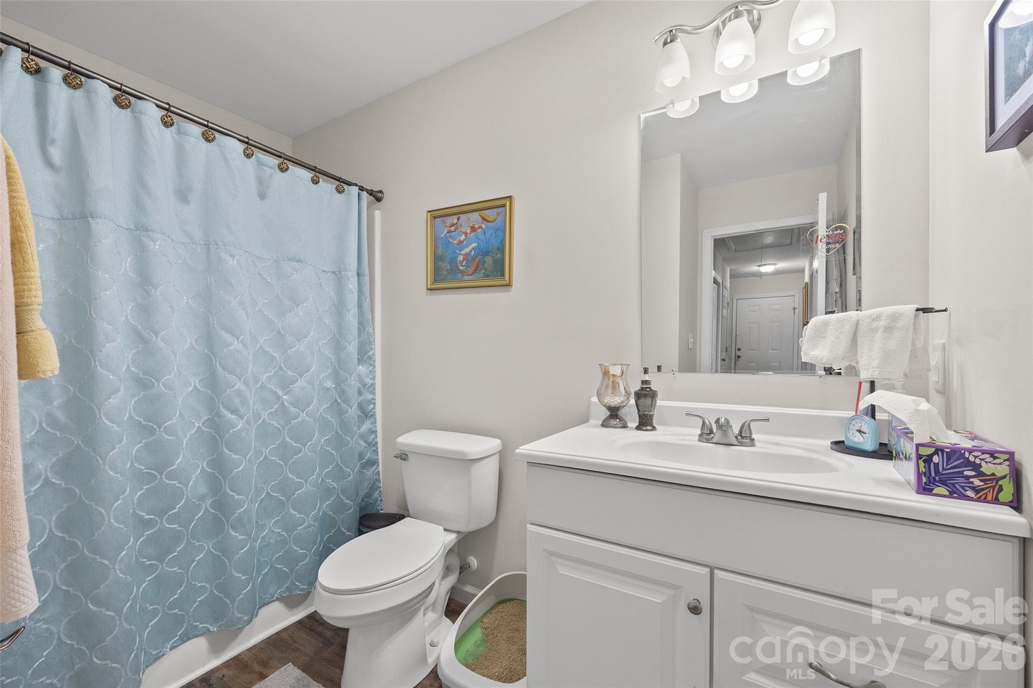 Single Family Residence at 208 Victoria Circle, York, photo 19 of 23