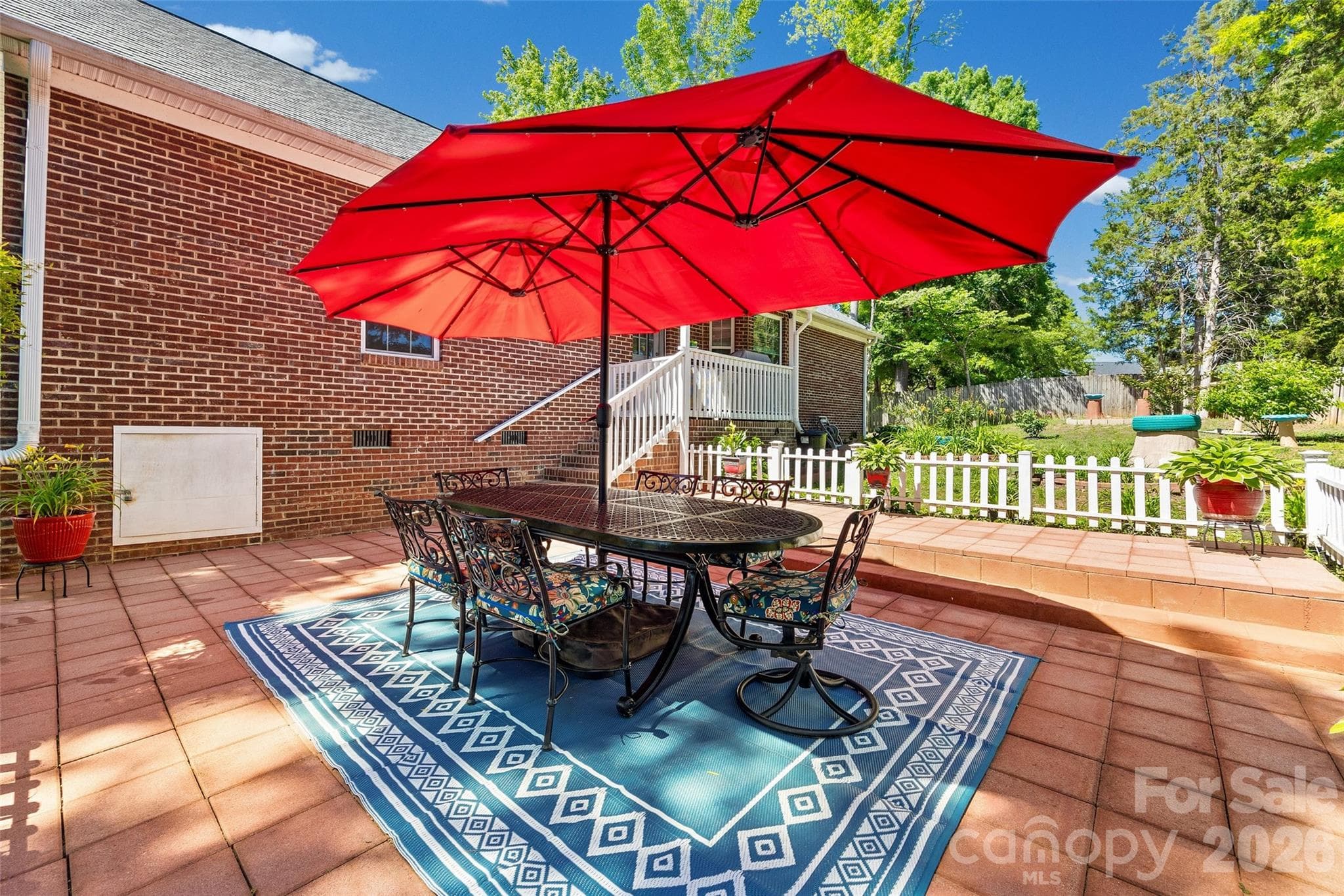 Single Family Residence at 208 Victoria Circle, York, photo 21 of 23