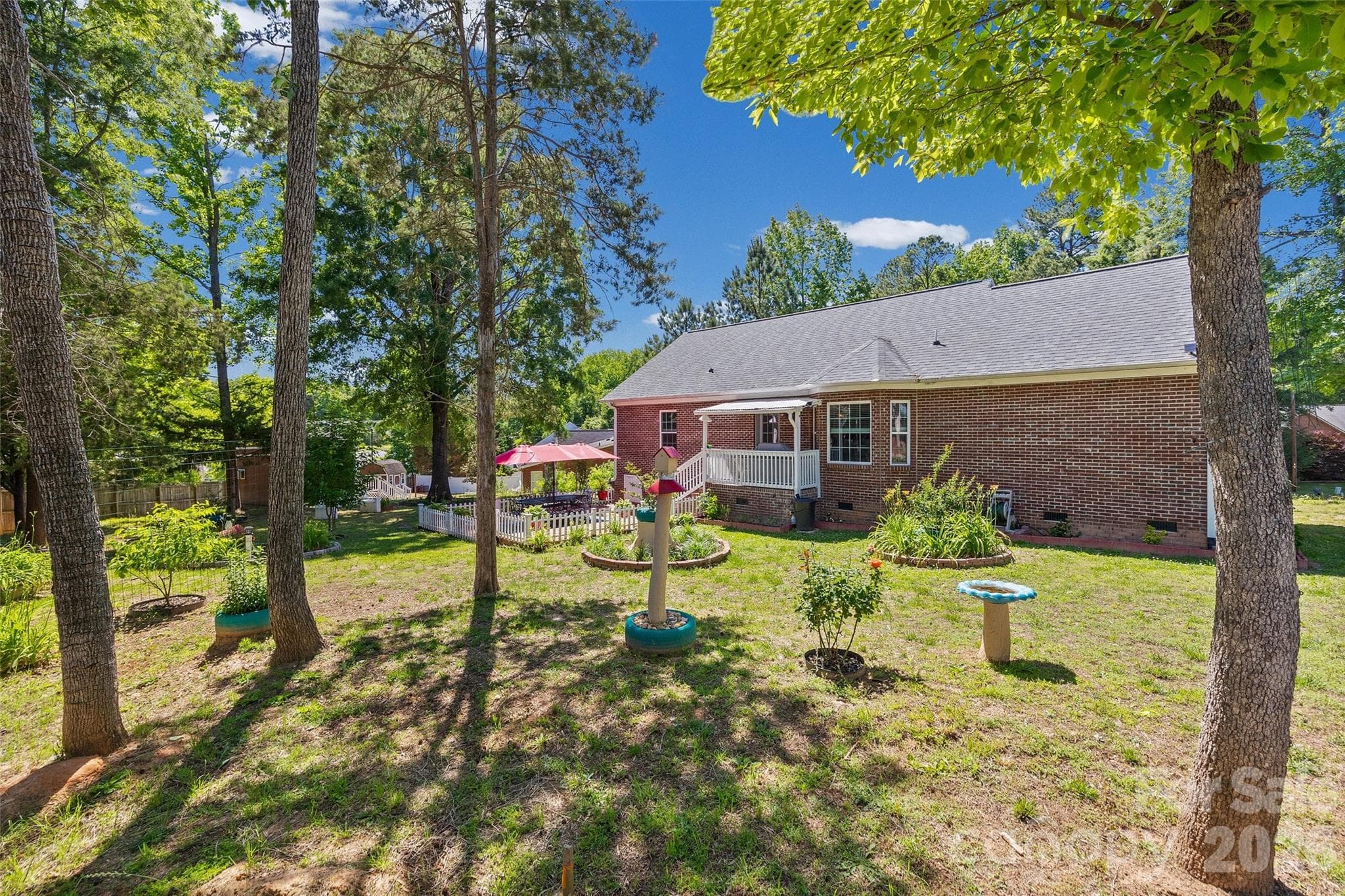 Single Family Residence at 208 Victoria Circle, York, photo 23 of 23