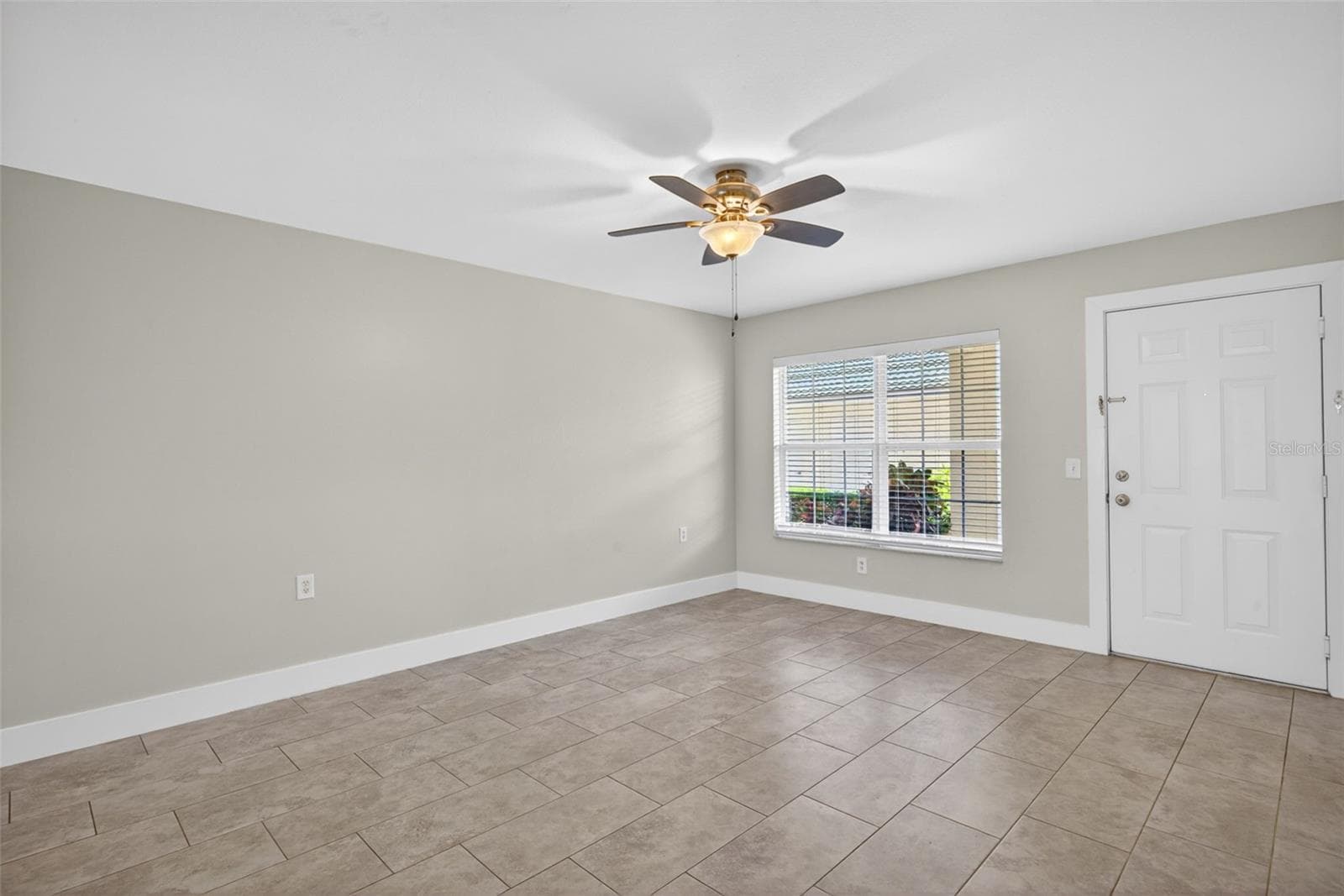 Condominium at 4910 COUGAR CT N #103, NAPLES, photo 9 of 37