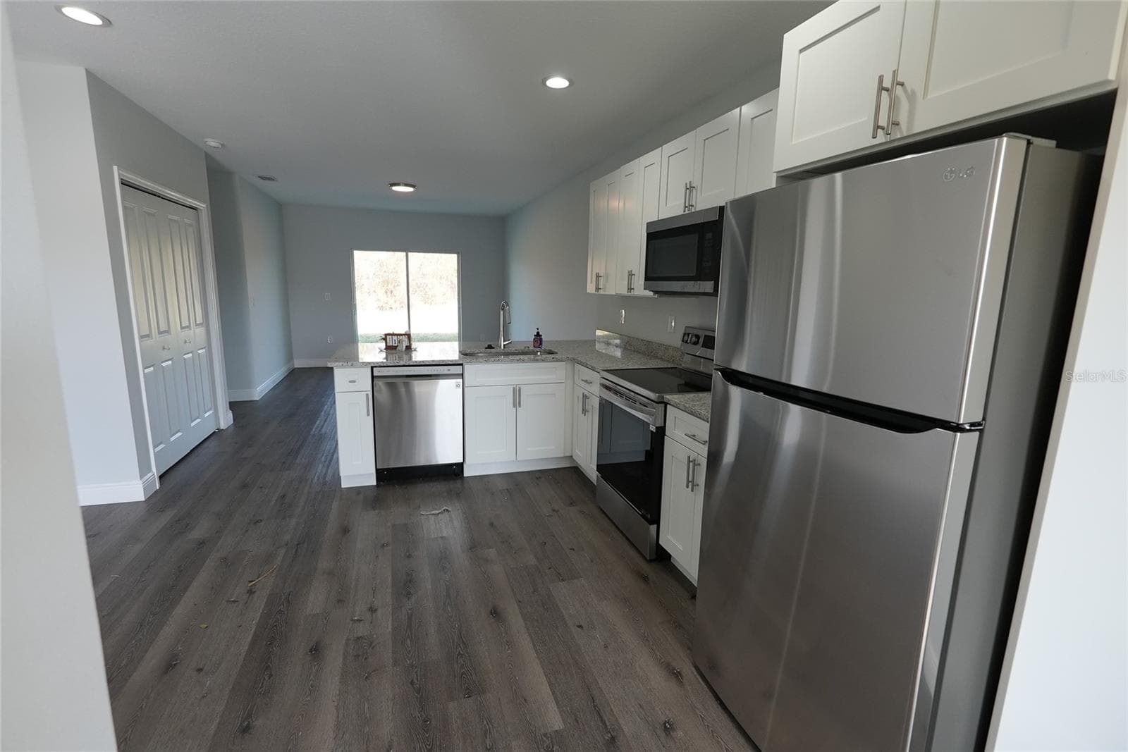 Duplex at 17196 BONNIE AVE, PORT CHARLOTTE, photo 3 of 32