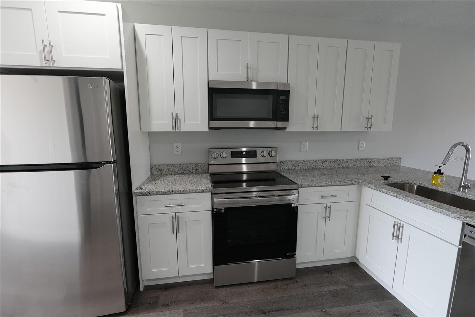 Duplex at 17196 BONNIE AVE, PORT CHARLOTTE, photo 24 of 32