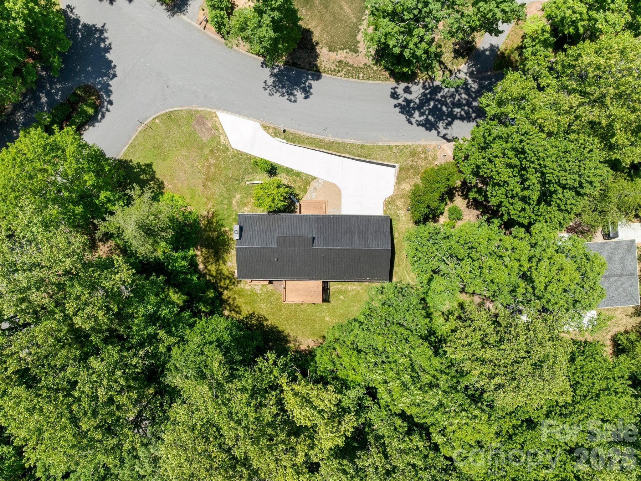 .65 acres corner lot - 17 Muirfield Drive, Arden