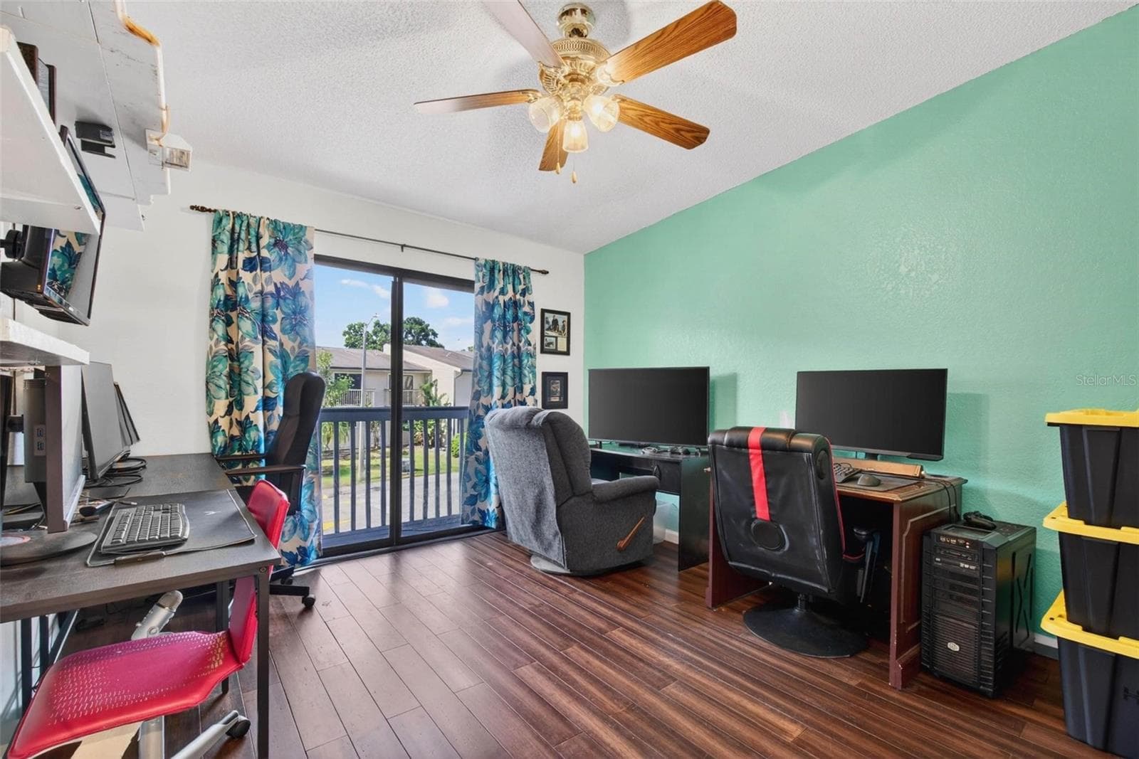 3rd Bedroom w/ balcony - 6389 93RD TER N #4706, PINELLAS PARK