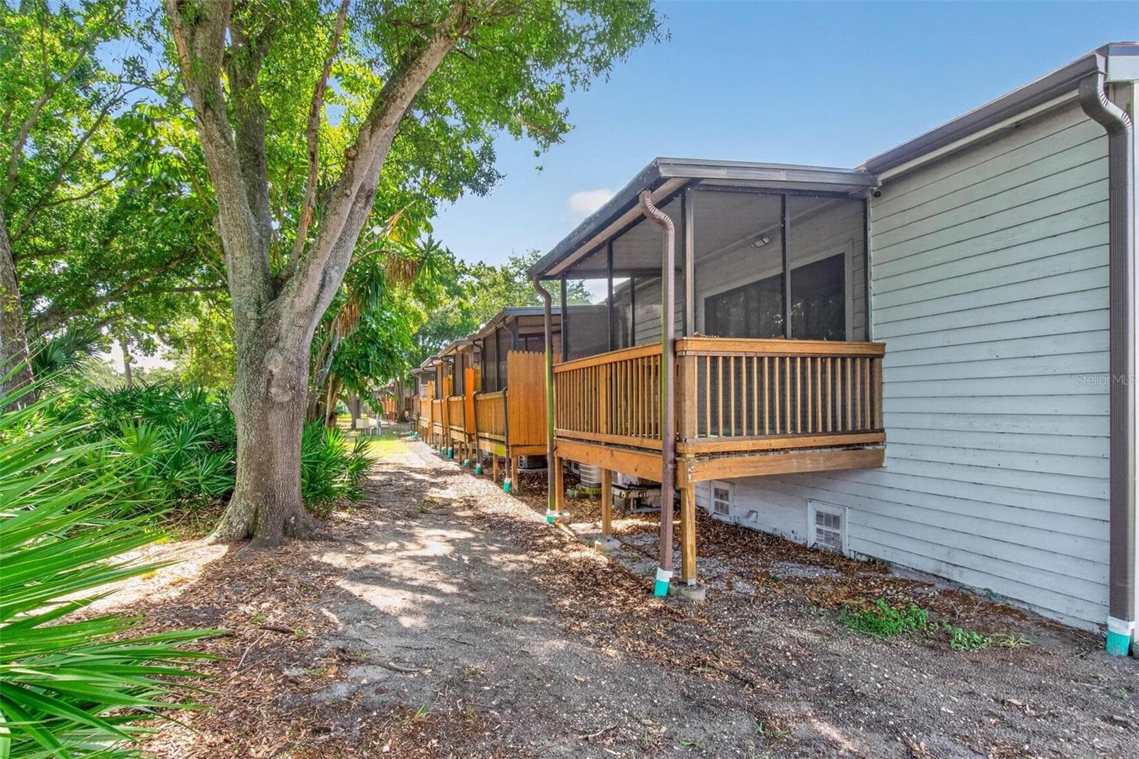 Rear of unit - 6389 93RD TER N #4706, PINELLAS PARK