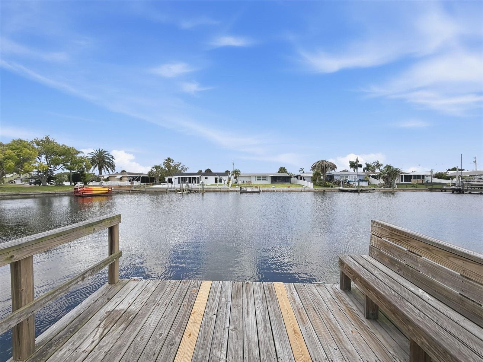 Built-in benches offer comfort while loading and unloading your boat. - 12735 1ST ISLE, HUDSON