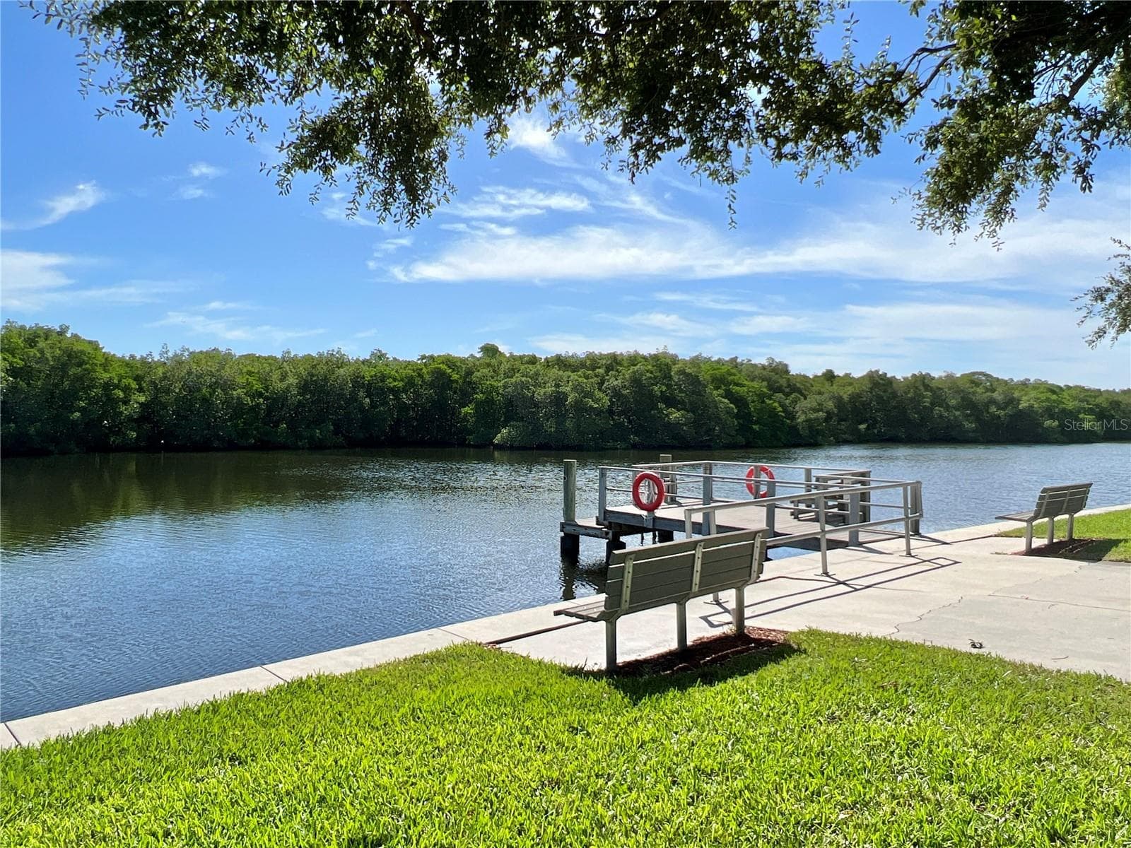 community park and fishing dock - 425 MOUNT PINEY AVE NE #681, ST PETERSBURG