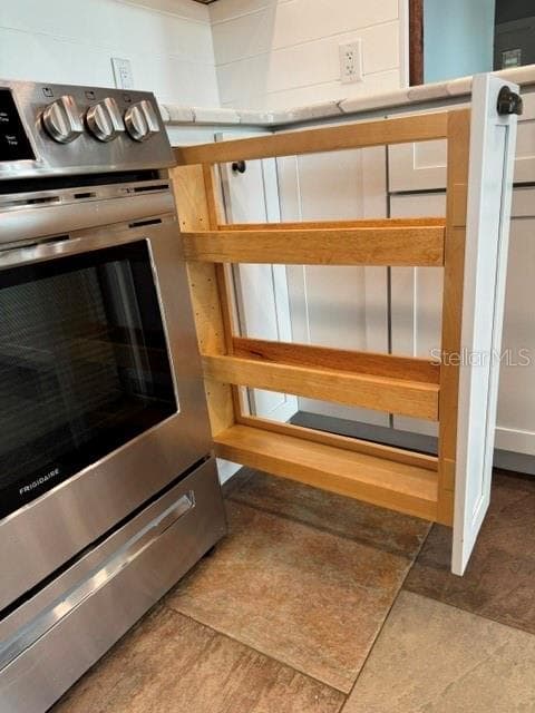 spice rack - 19801 GUNN HWY, ODESSA