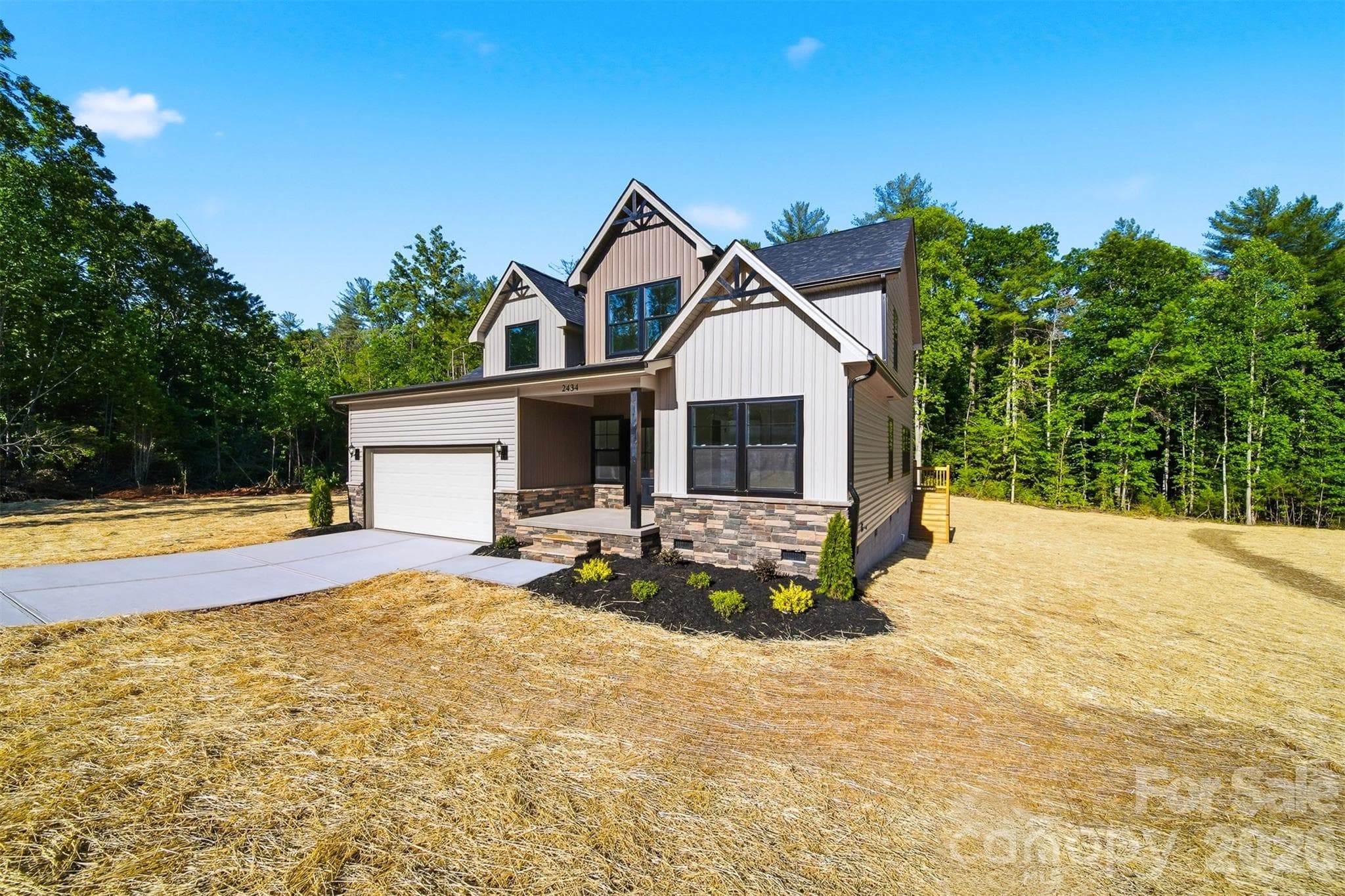 Single Family Residence at 2434 Kimberly Avenue, Morganton, photo 4 of 37
