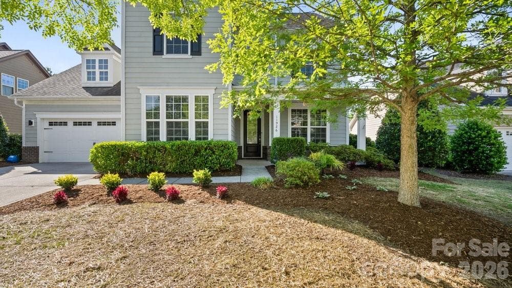 Single Family Residence at 11926 Grey Partridge Drive, Charlotte, photo 5 of 82
