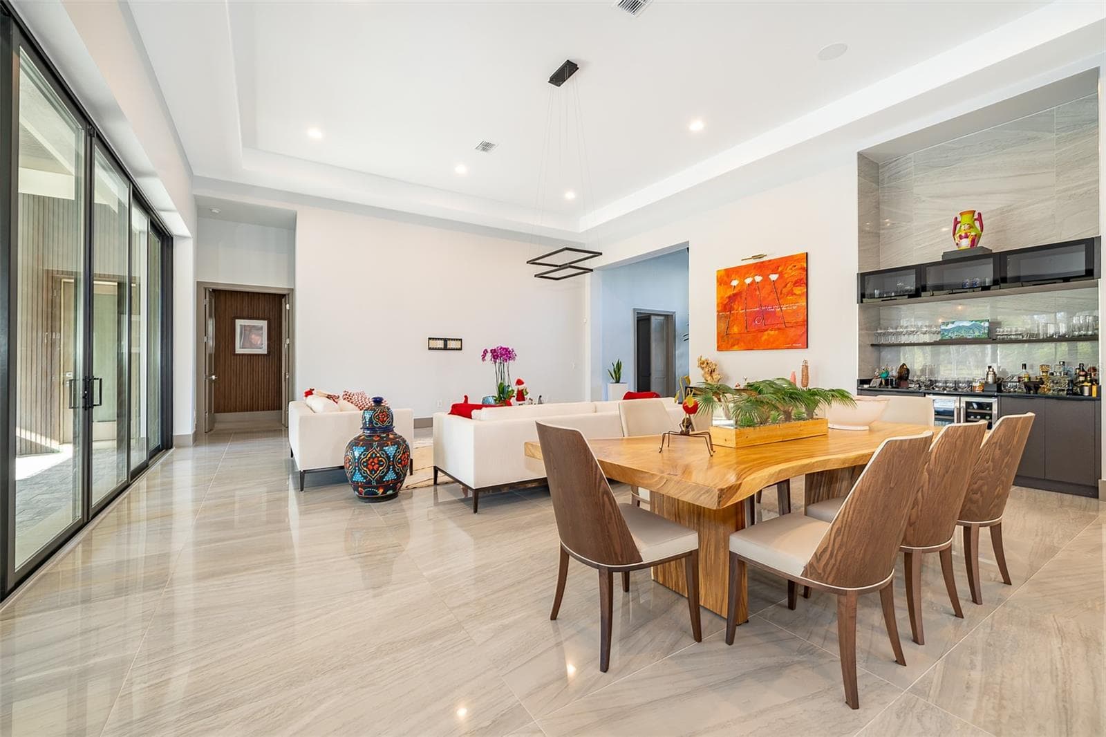 Single Family Residence at 15144 PENDIO DR, BELLA COLLINA, photo 11 of 60