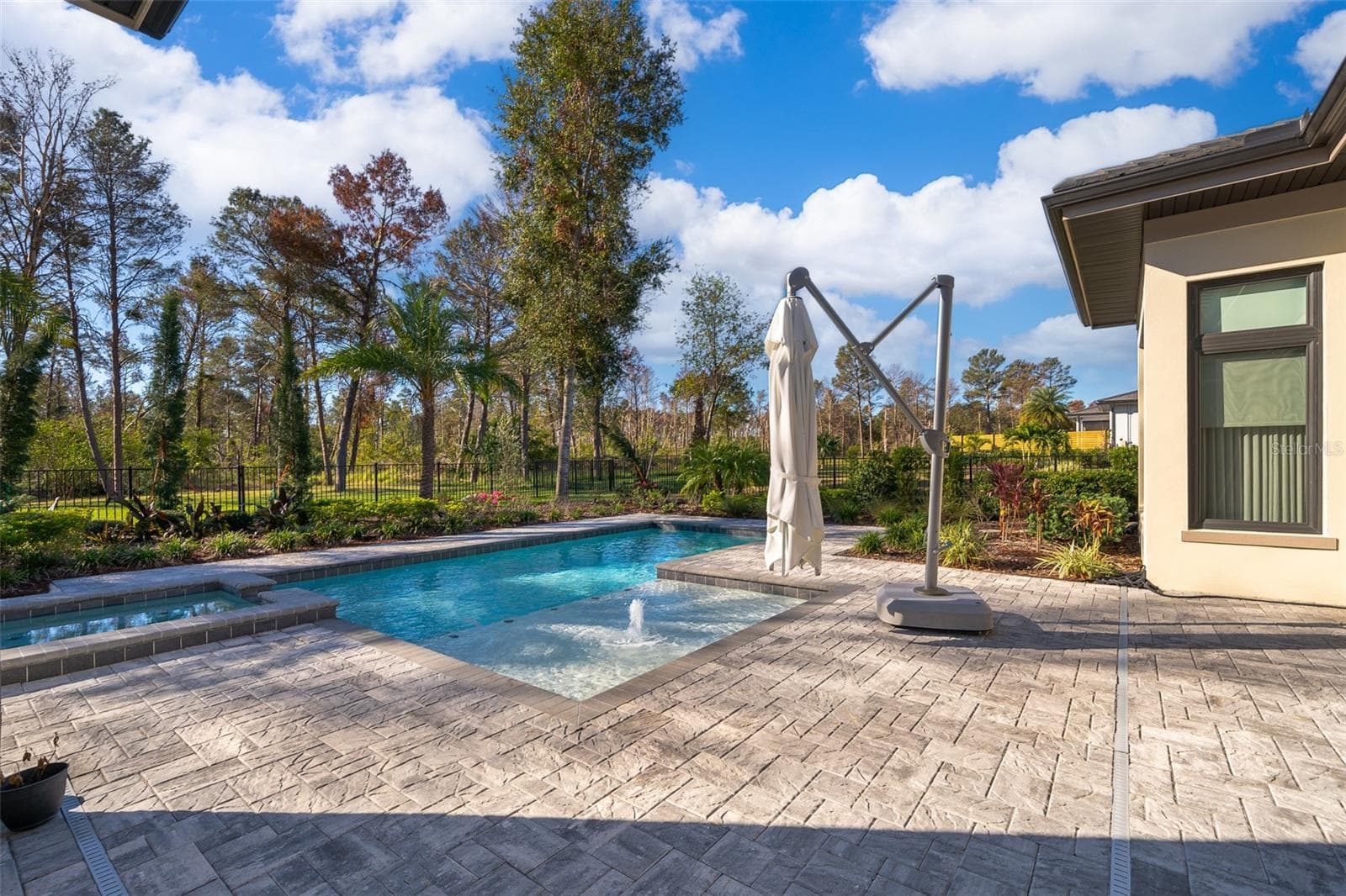 Single Family Residence at 15144 PENDIO DR, BELLA COLLINA, photo 38 of 60