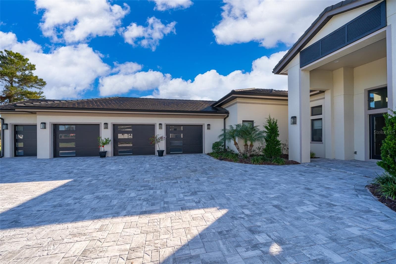 Single Family Residence at 15144 PENDIO DR, BELLA COLLINA, photo 43 of 60