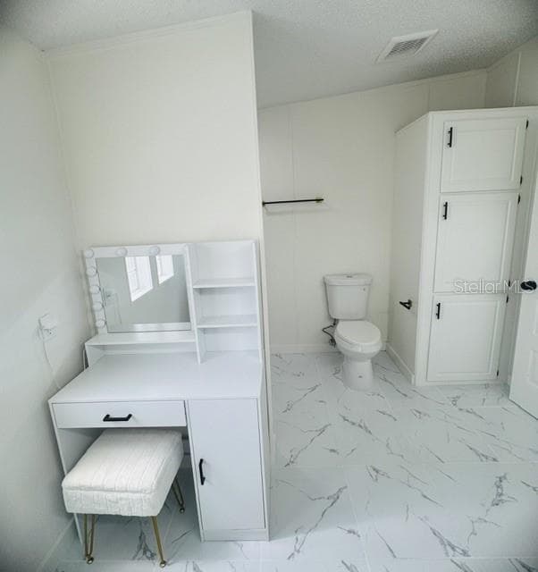 Vanity in Master Bathroom - 11898 SW 36TH WAY, WEBSTER