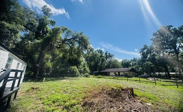 Back Yard - 11898 SW 36TH WAY, WEBSTER