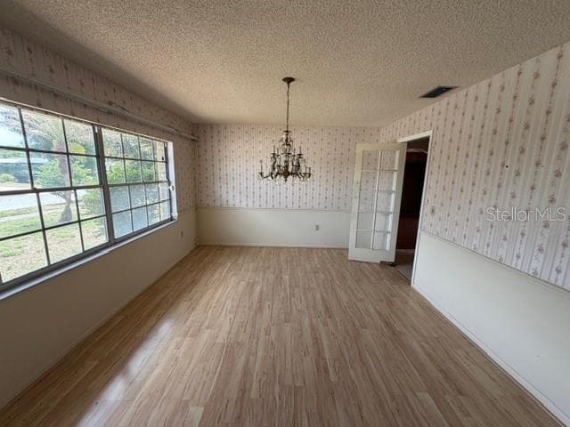 Single Family Residence at 1105 GAUSE AVE, BARTOW, photo 3 of 18
