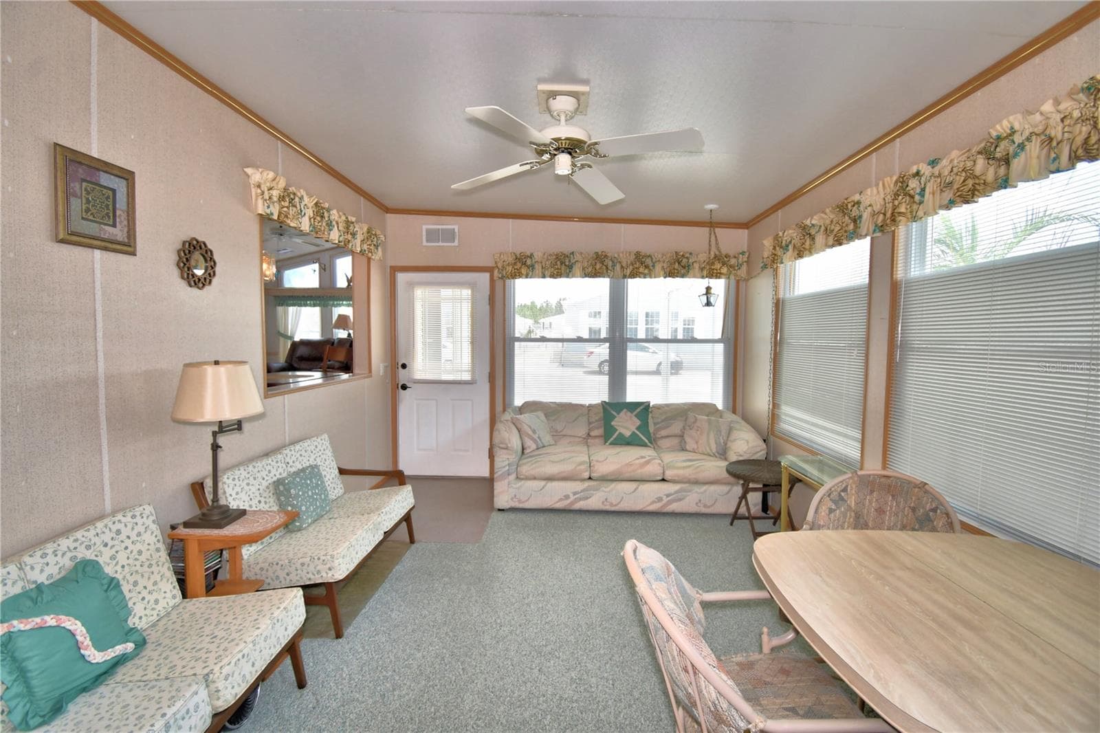 Manufactured Home at 251 PATTERSON RD #H38, HAINES CITY, photo 5 of 50