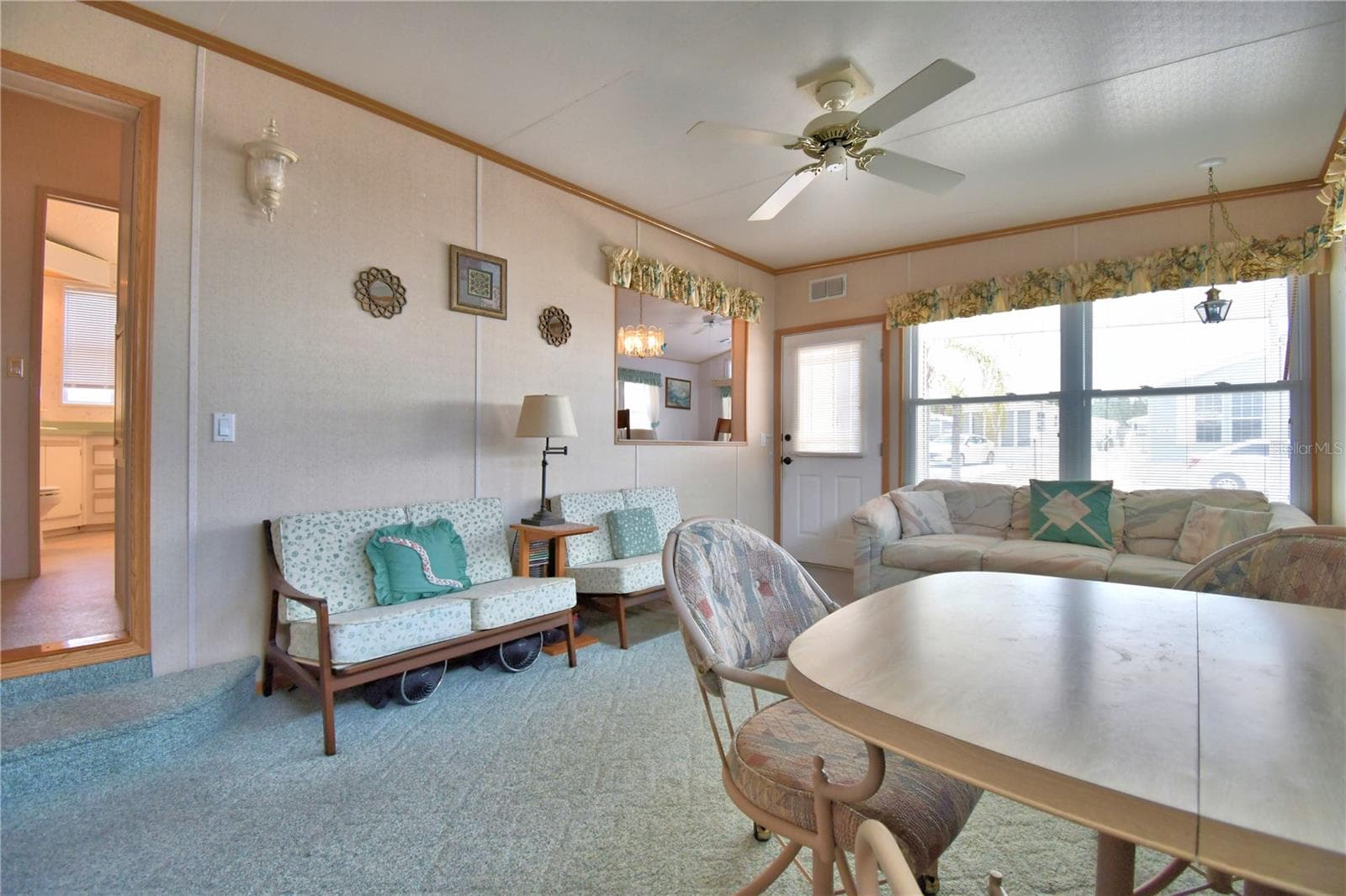 Manufactured Home at 251 PATTERSON RD #H38, HAINES CITY, photo 7 of 50