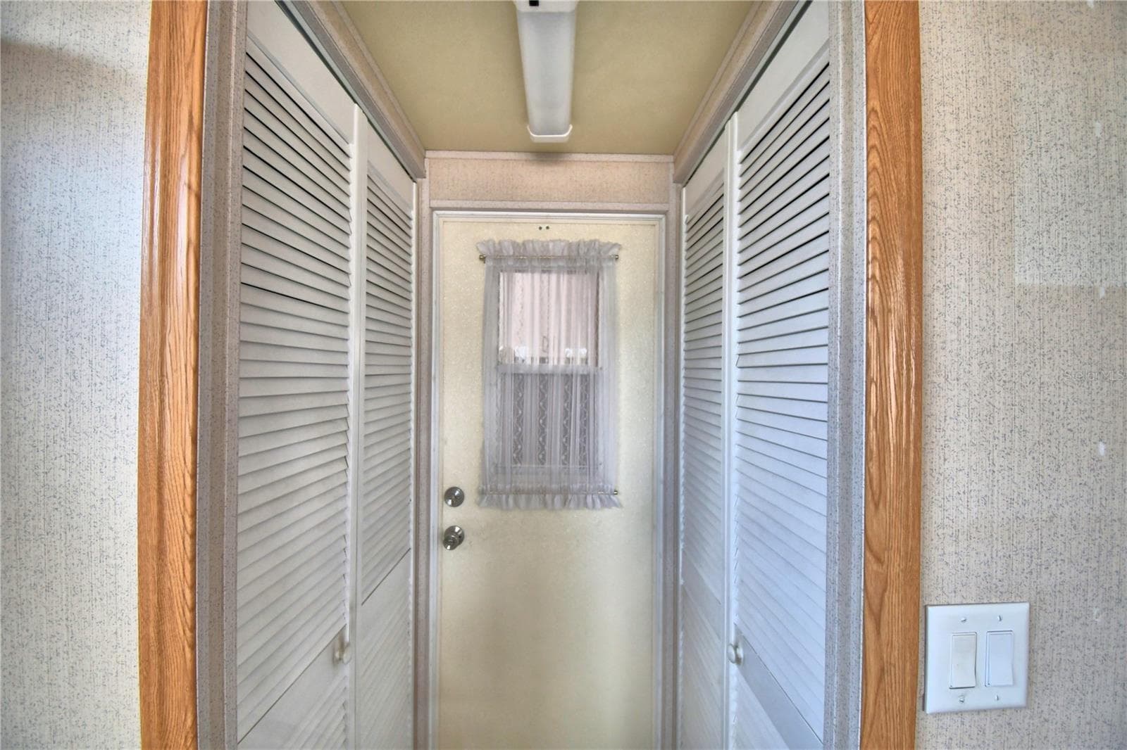 Manufactured Home at 251 PATTERSON RD #H38, HAINES CITY, photo 9 of 50