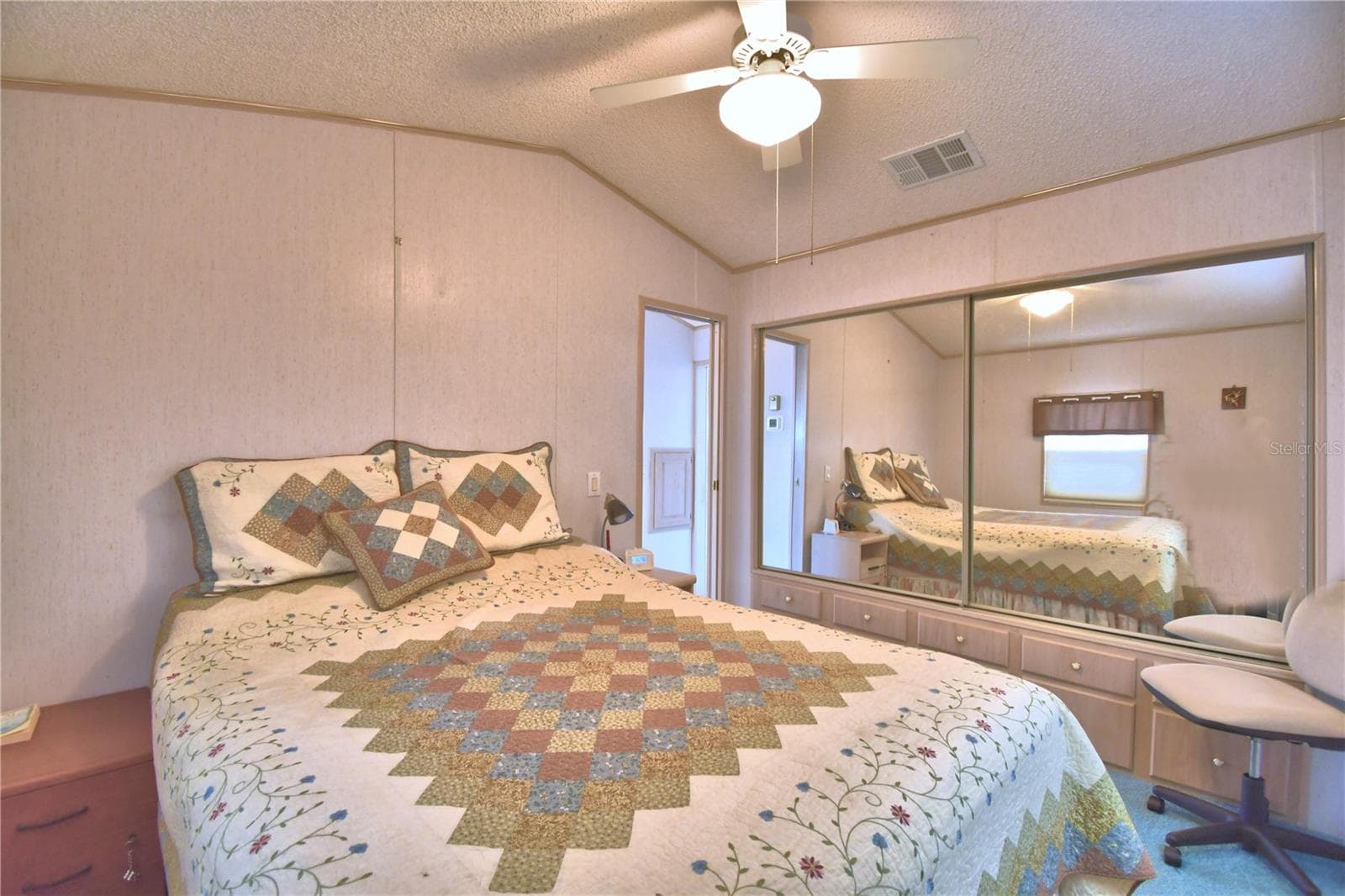 Manufactured Home at 251 PATTERSON RD #H38, HAINES CITY, photo 15 of 50