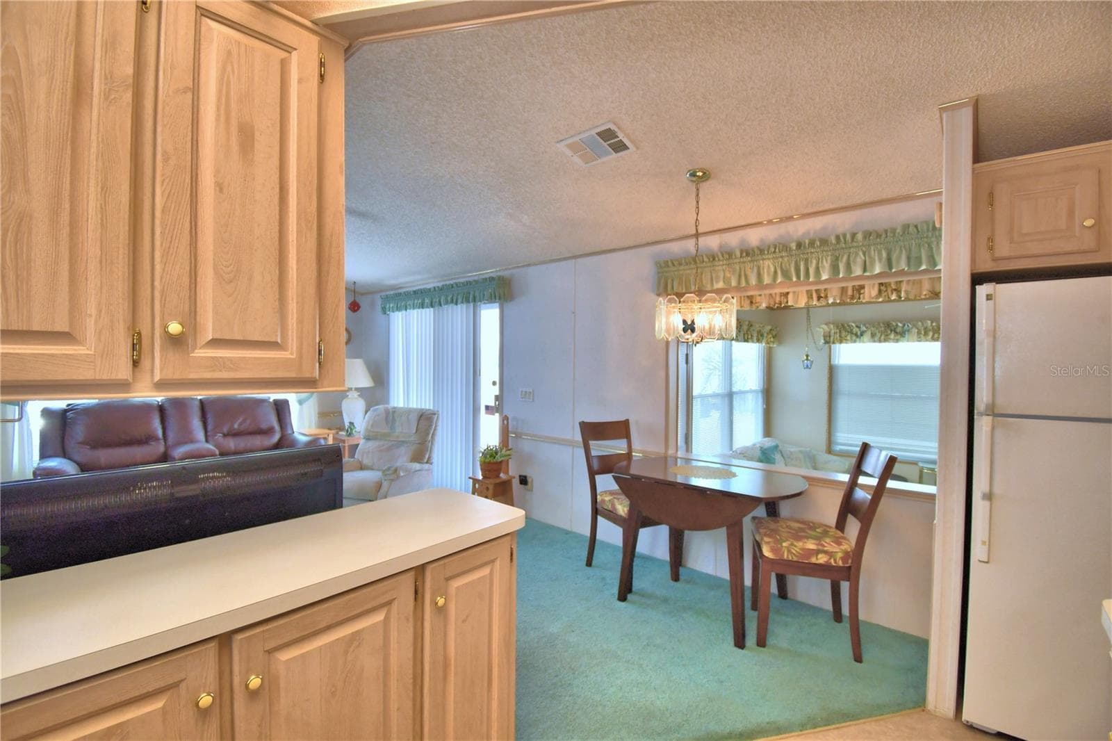 Manufactured Home at 251 PATTERSON RD #H38, HAINES CITY, photo 26 of 50