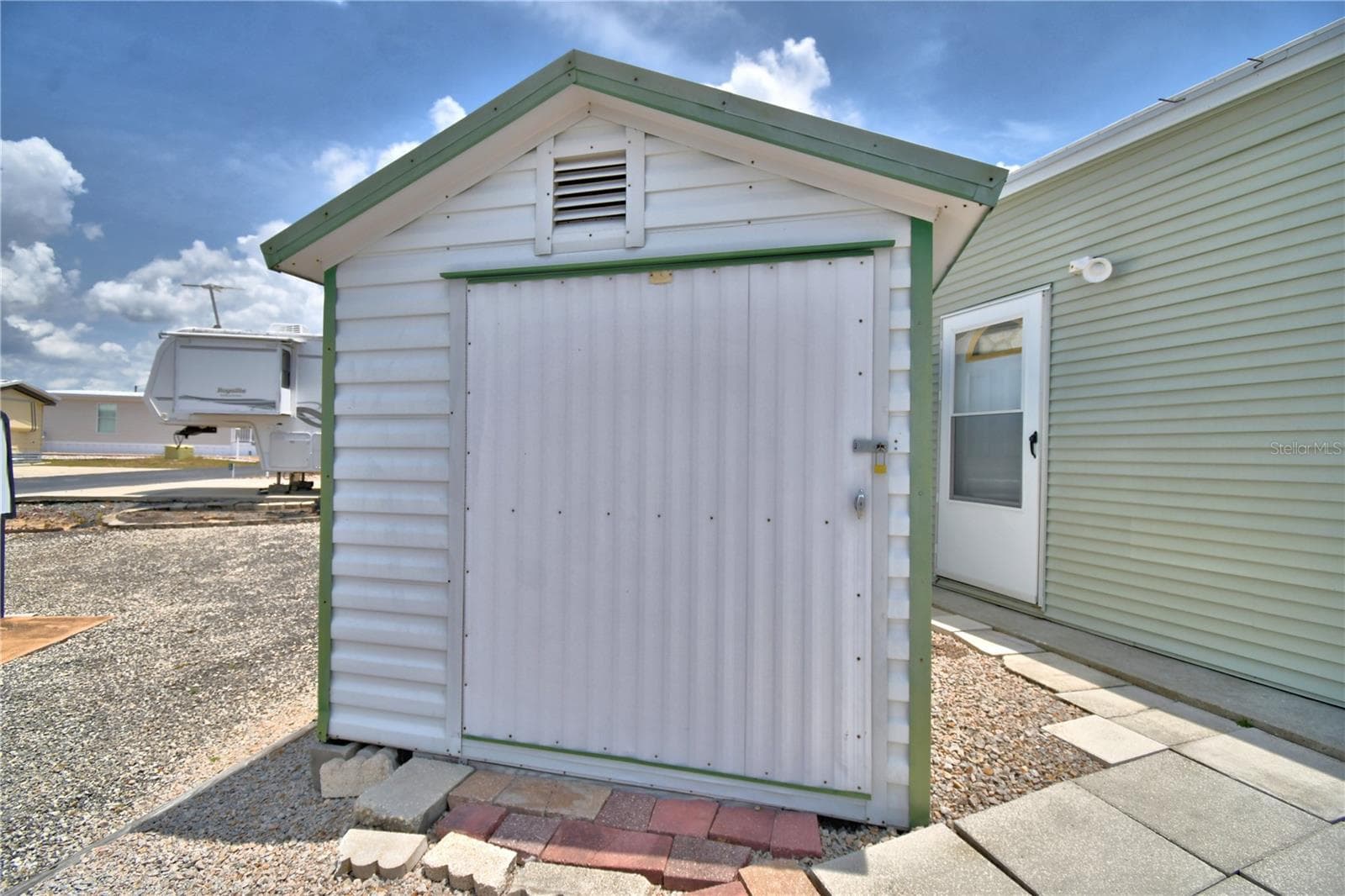 Manufactured Home at 251 PATTERSON RD #H38, HAINES CITY, photo 36 of 50
