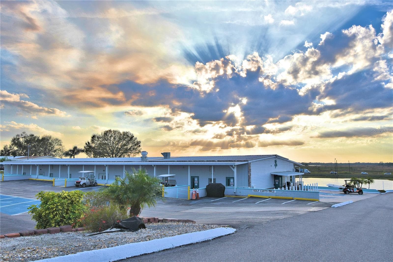 Manufactured Home at 251 PATTERSON RD #H38, HAINES CITY, photo 40 of 50