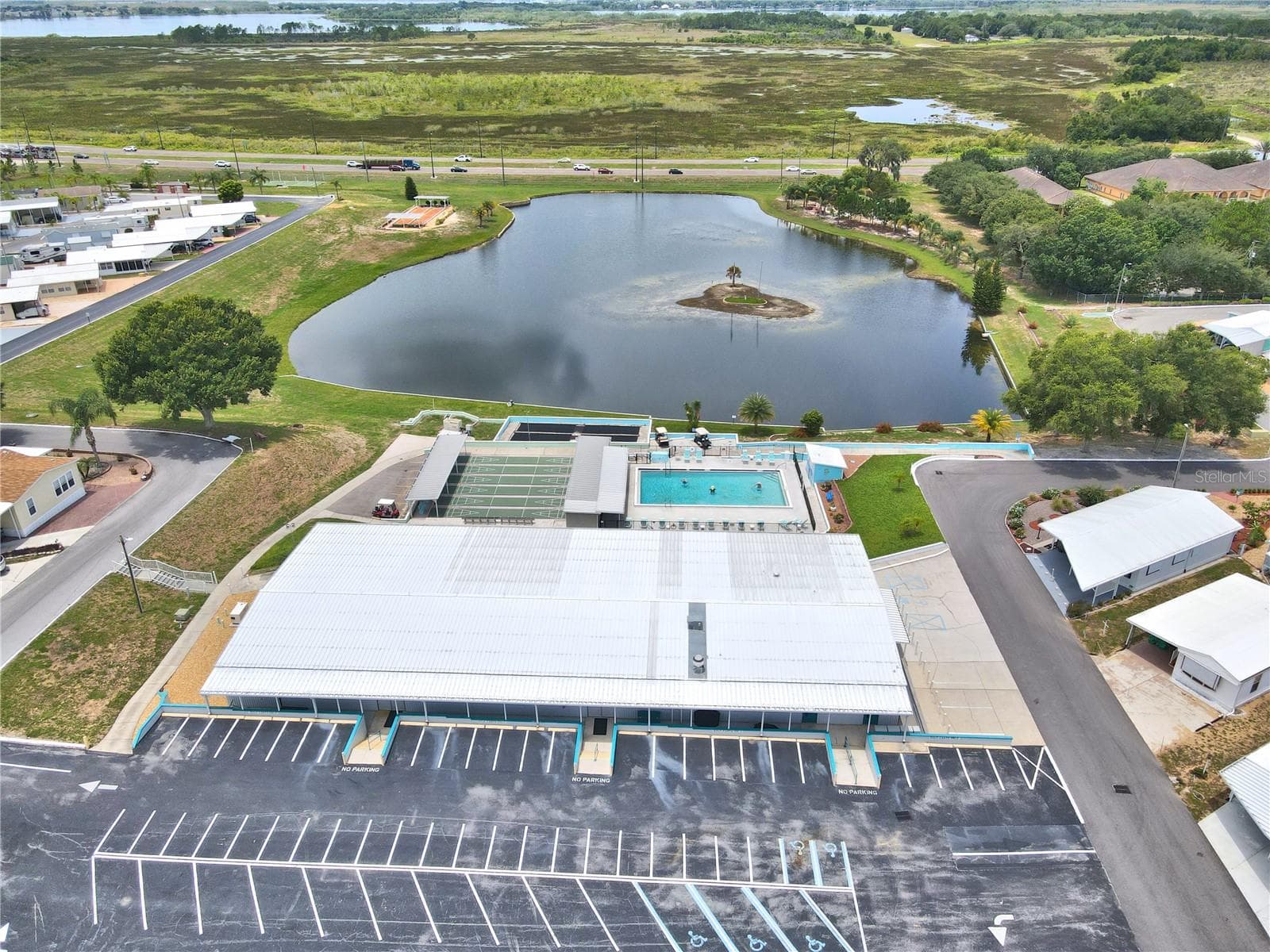 Manufactured Home at 251 PATTERSON RD #H38, HAINES CITY, photo 42 of 50