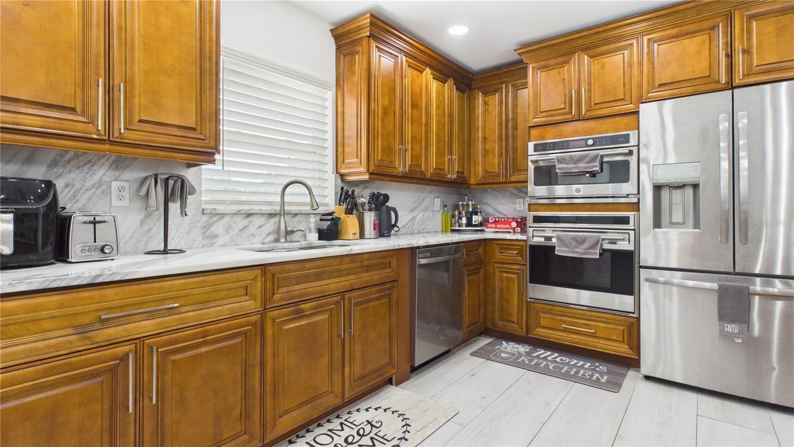 Single Family Residence at 8721 N ORANGEVIEW AVE, TAMPA, photo 22 of 47
