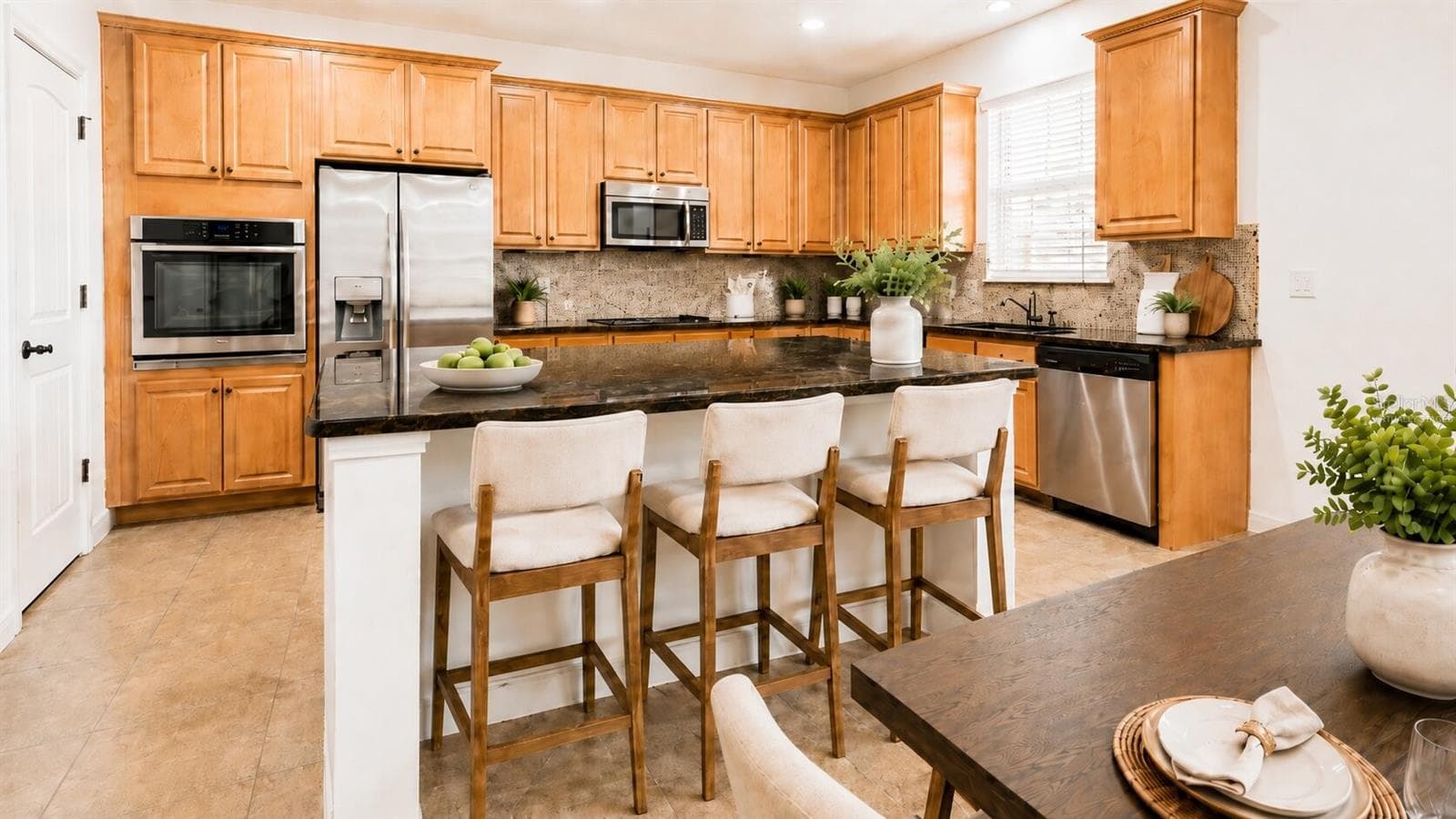 Virtually Staged - 8531 GEDDES LOOP, ORLANDO