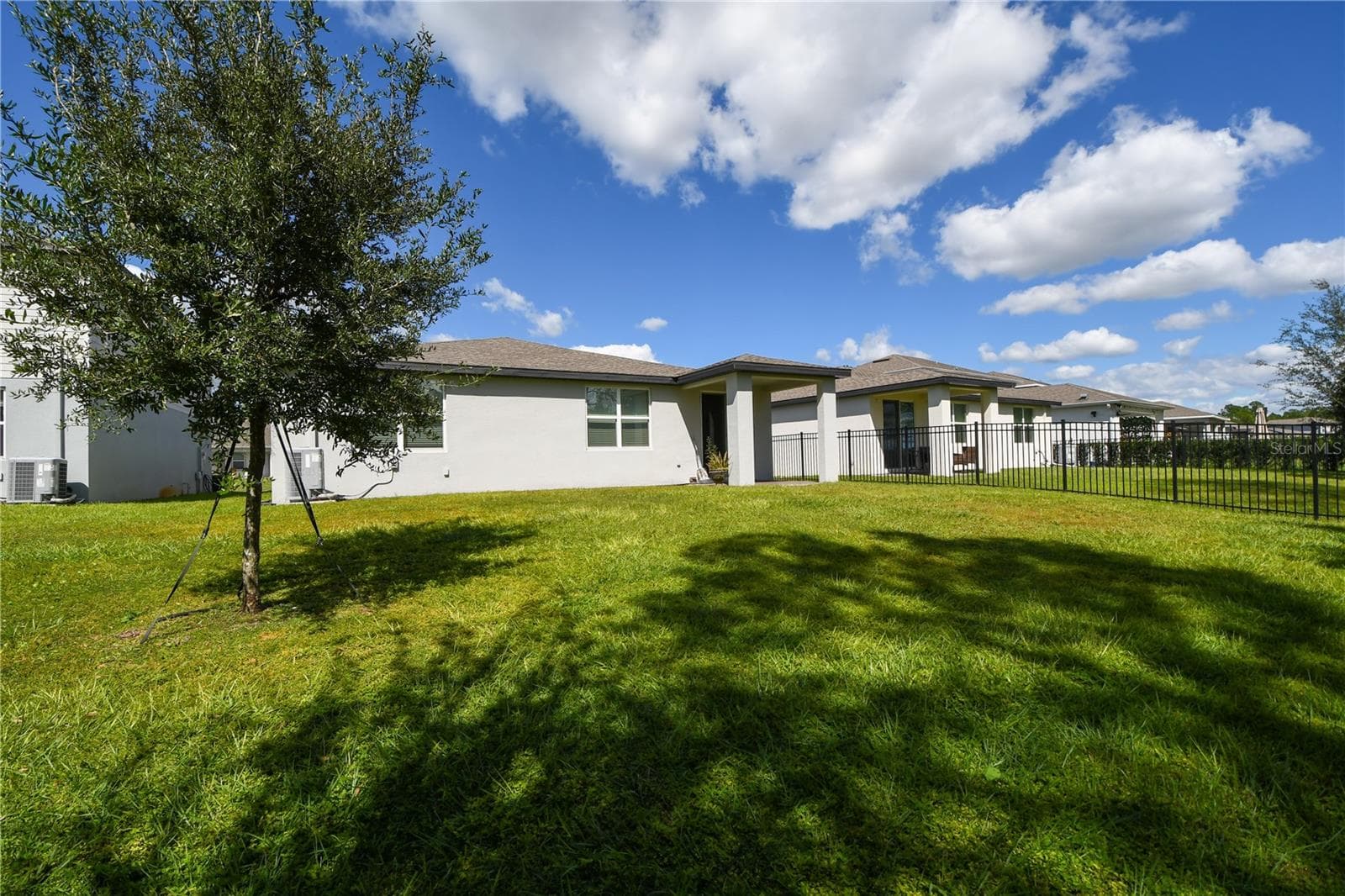 Single Family Residence at 17413 BACK BAY CT, CLERMONT, photo 17 of 18