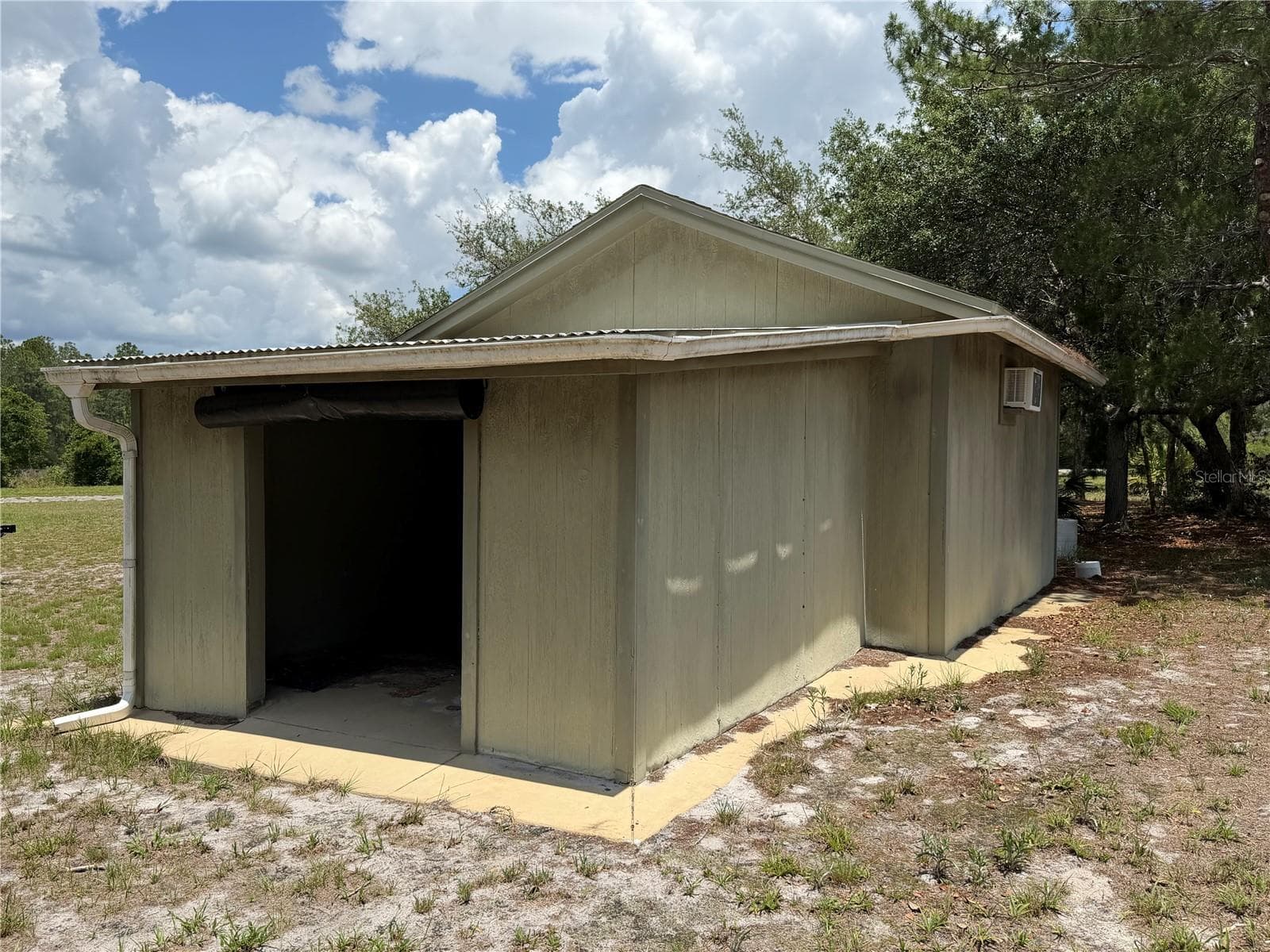 Lawnmower storage - S SEQUOIA WAY, EUSTIS