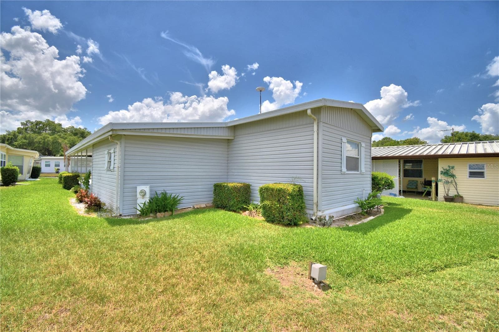 Mobile Home at 118 PARADISE LN, AUBURNDALE, photo 5 of 40